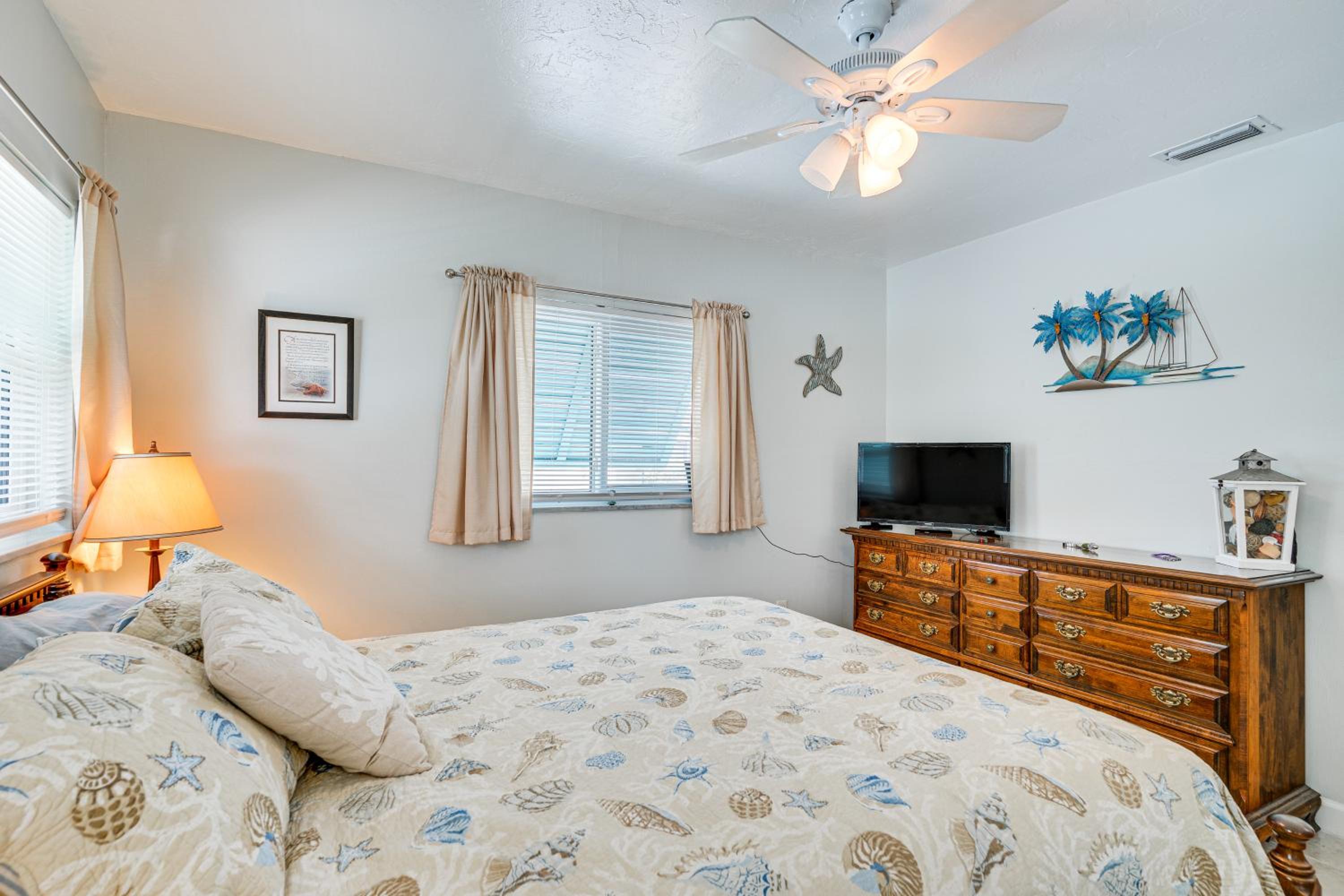 2 Mi to Bunche Beach, Waterfront Fort Myers Home