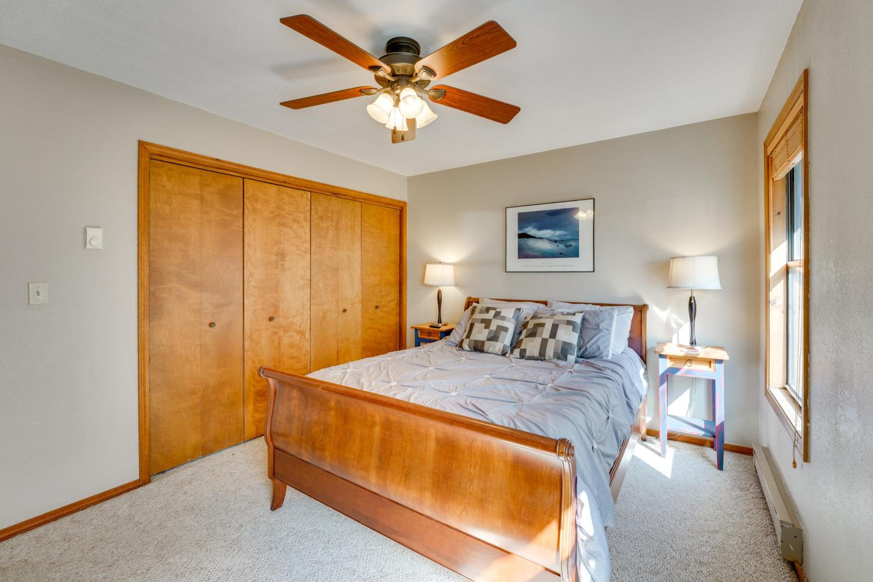 3 Blocks to Angel Fire Resort Kid-Friendly Condo