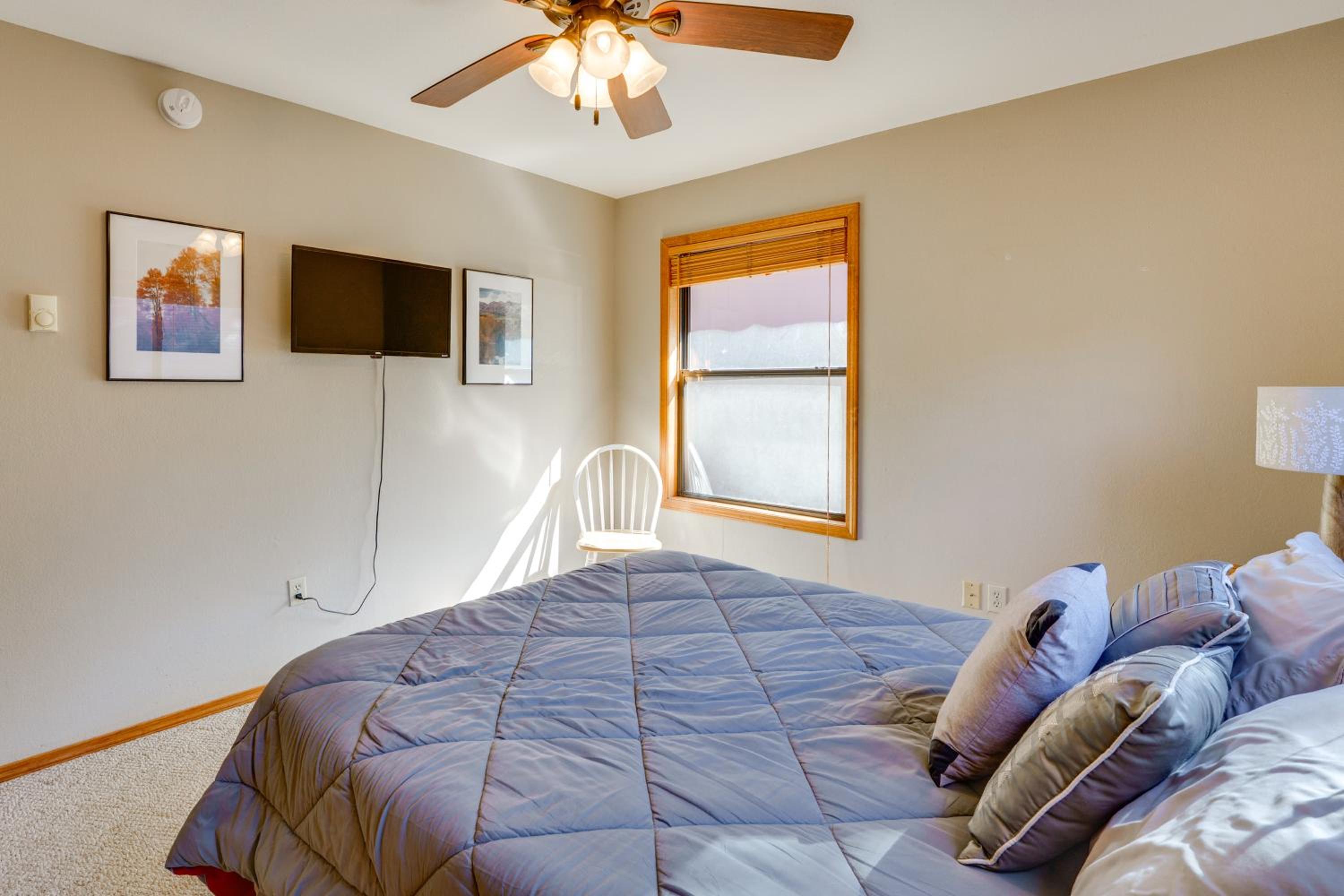 3 Blocks to Angel Fire Resort Kid-Friendly Condo