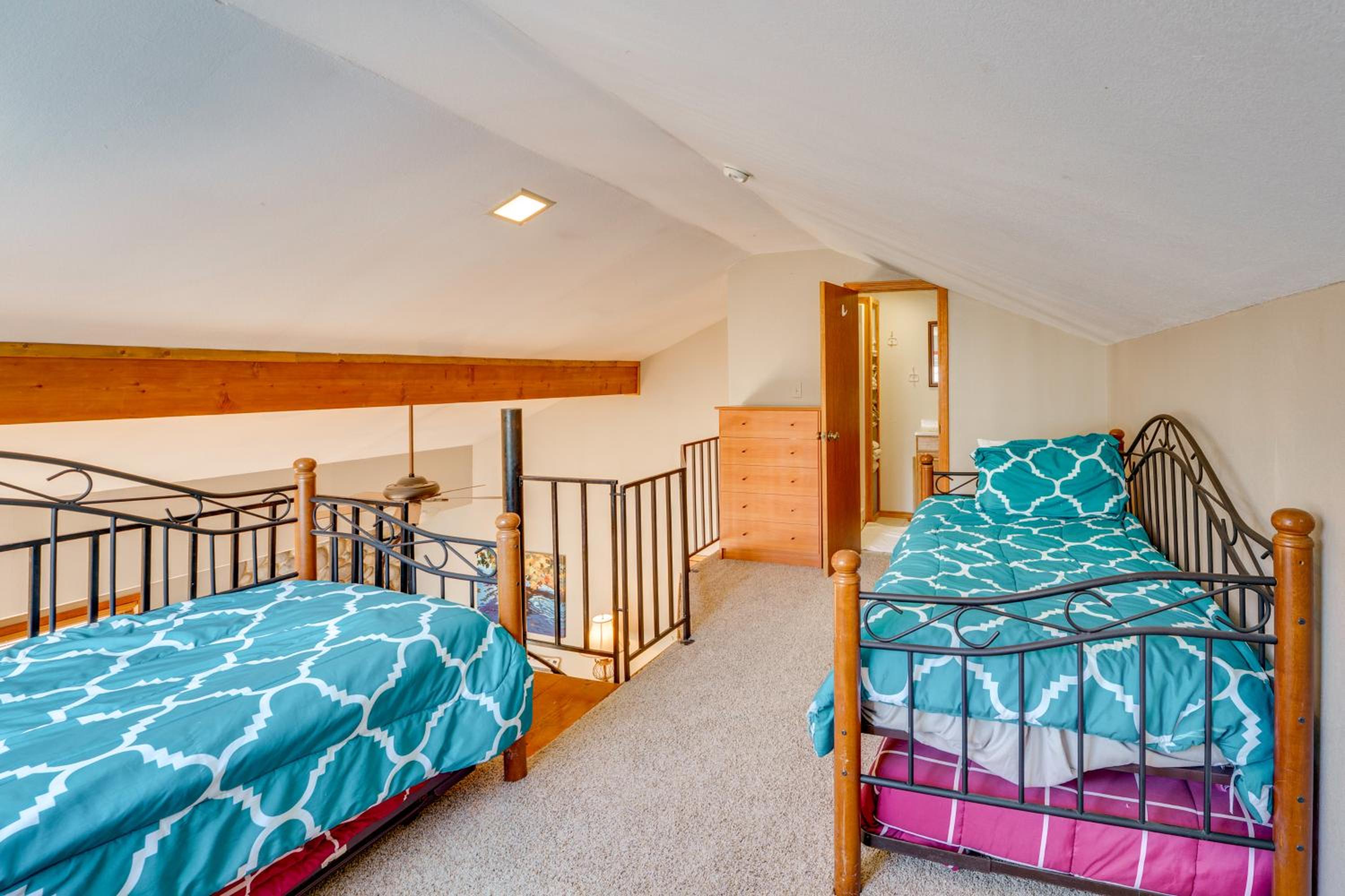 3 Blocks to Angel Fire Resort Kid-Friendly Condo