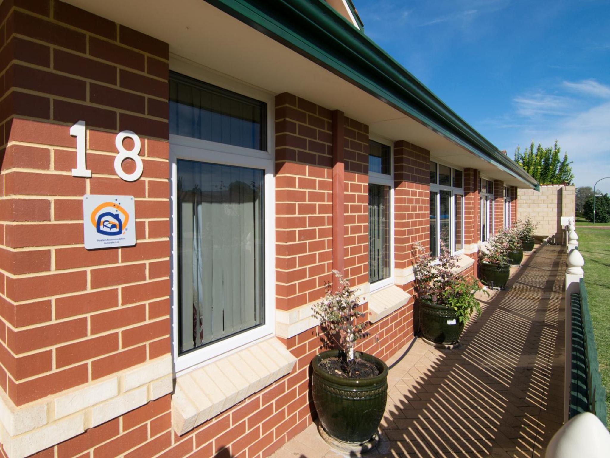 Ascot on Swan Bed & Breakfast