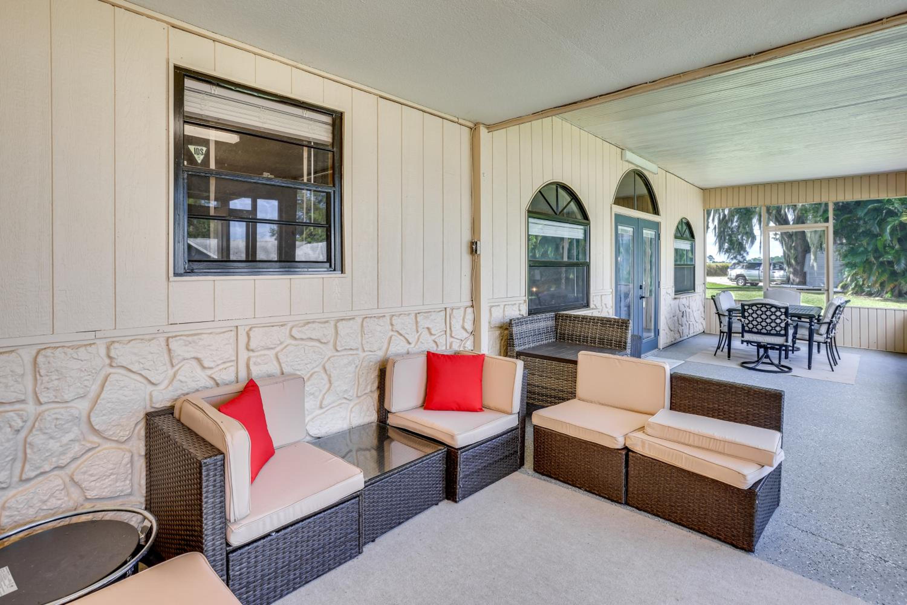 Walk to Lake Placid Family Home with BBQ and Bar Area