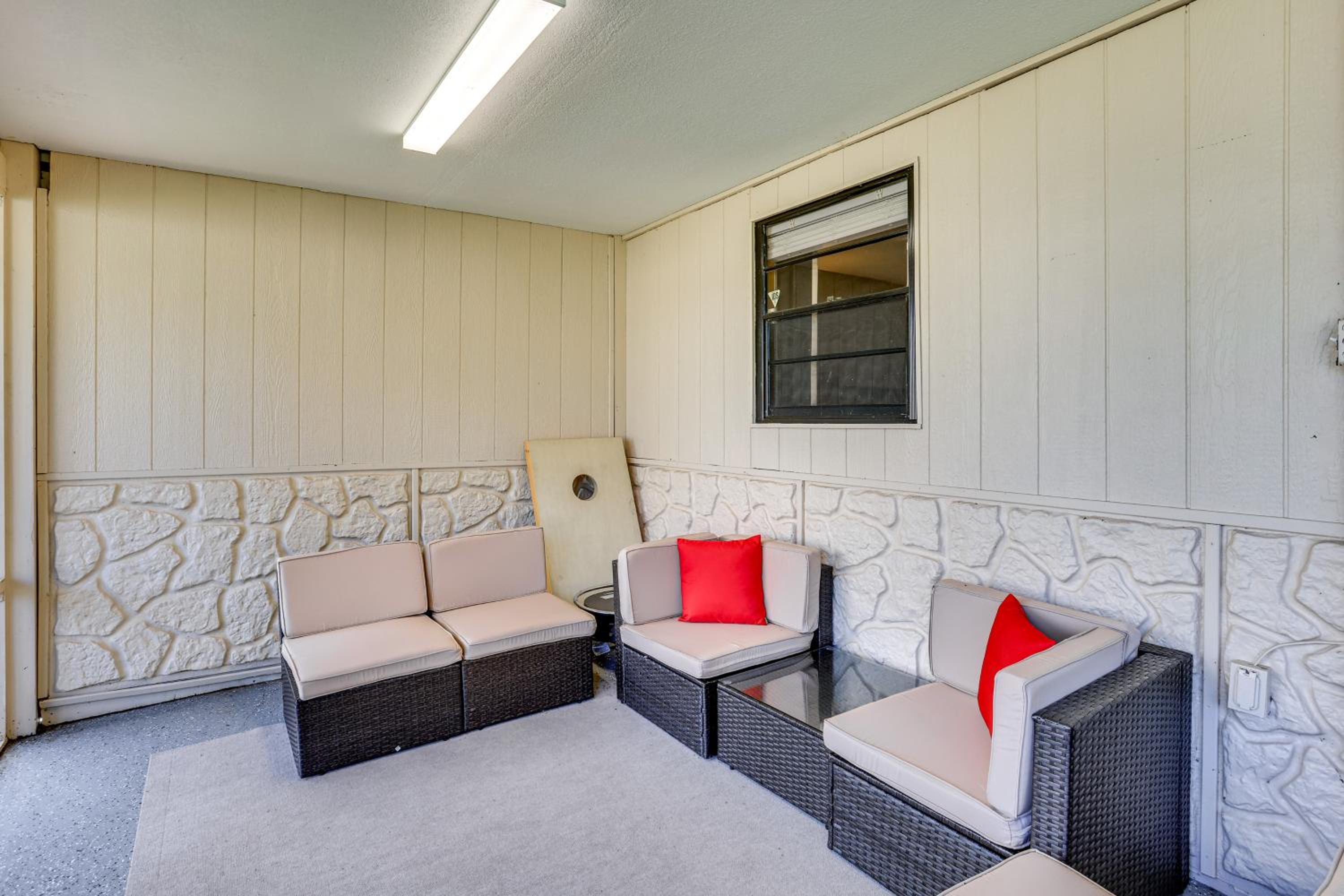 Walk to Lake Placid Family Home with BBQ and Bar Area