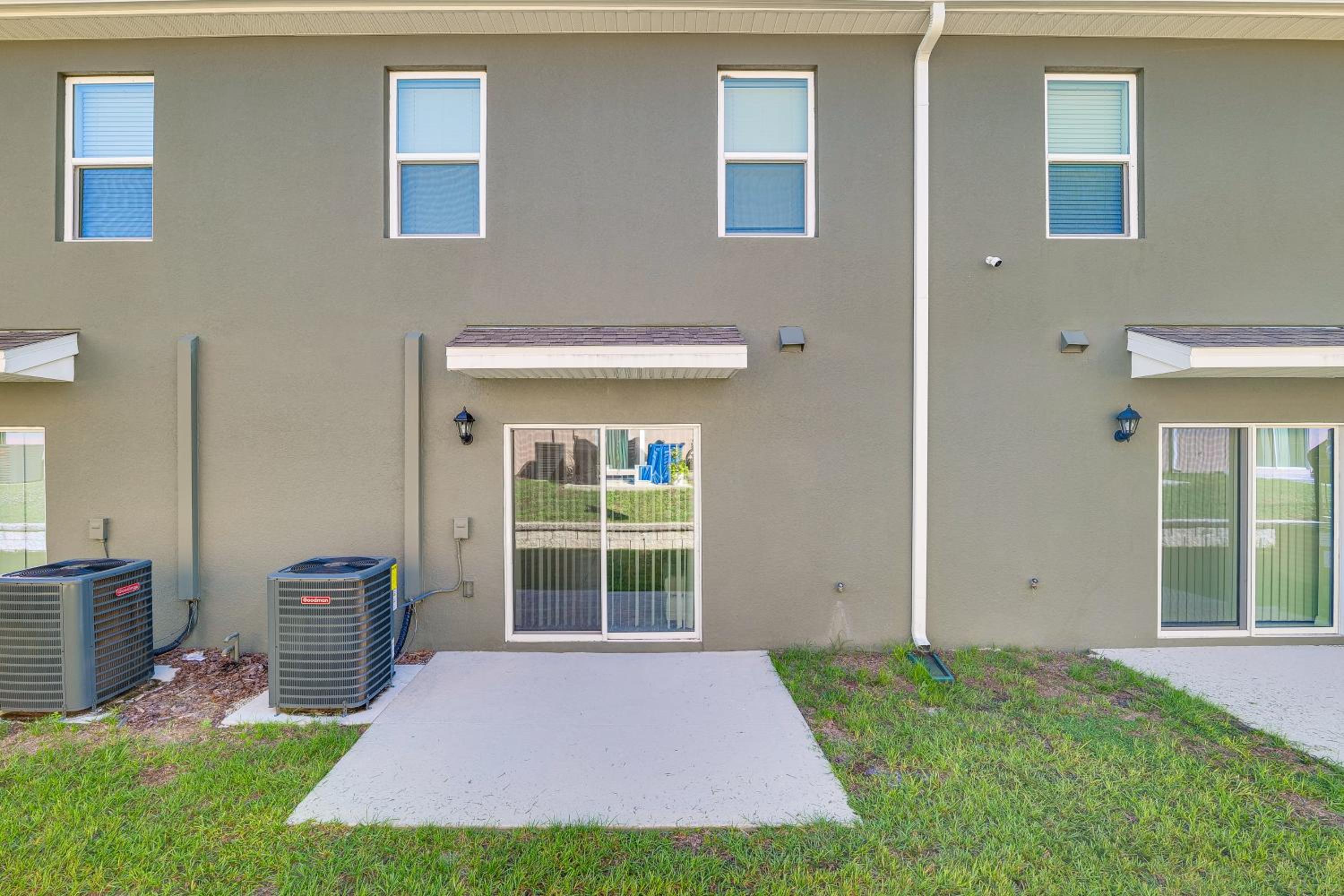 2 Mi to Dtwn: Newly Built Townhome in Davenport