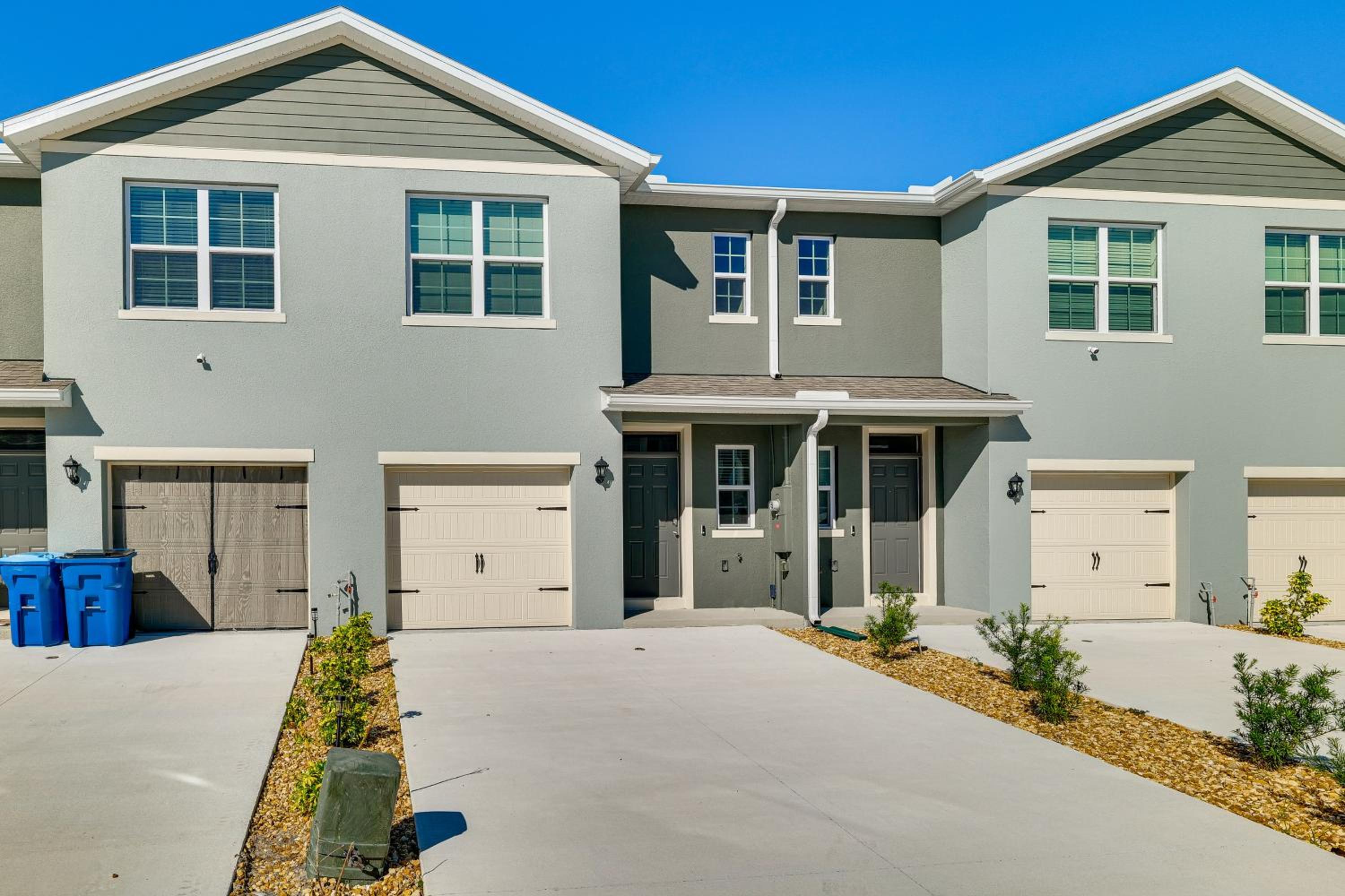 2 Mi to Dtwn: Newly Built Townhome in Davenport