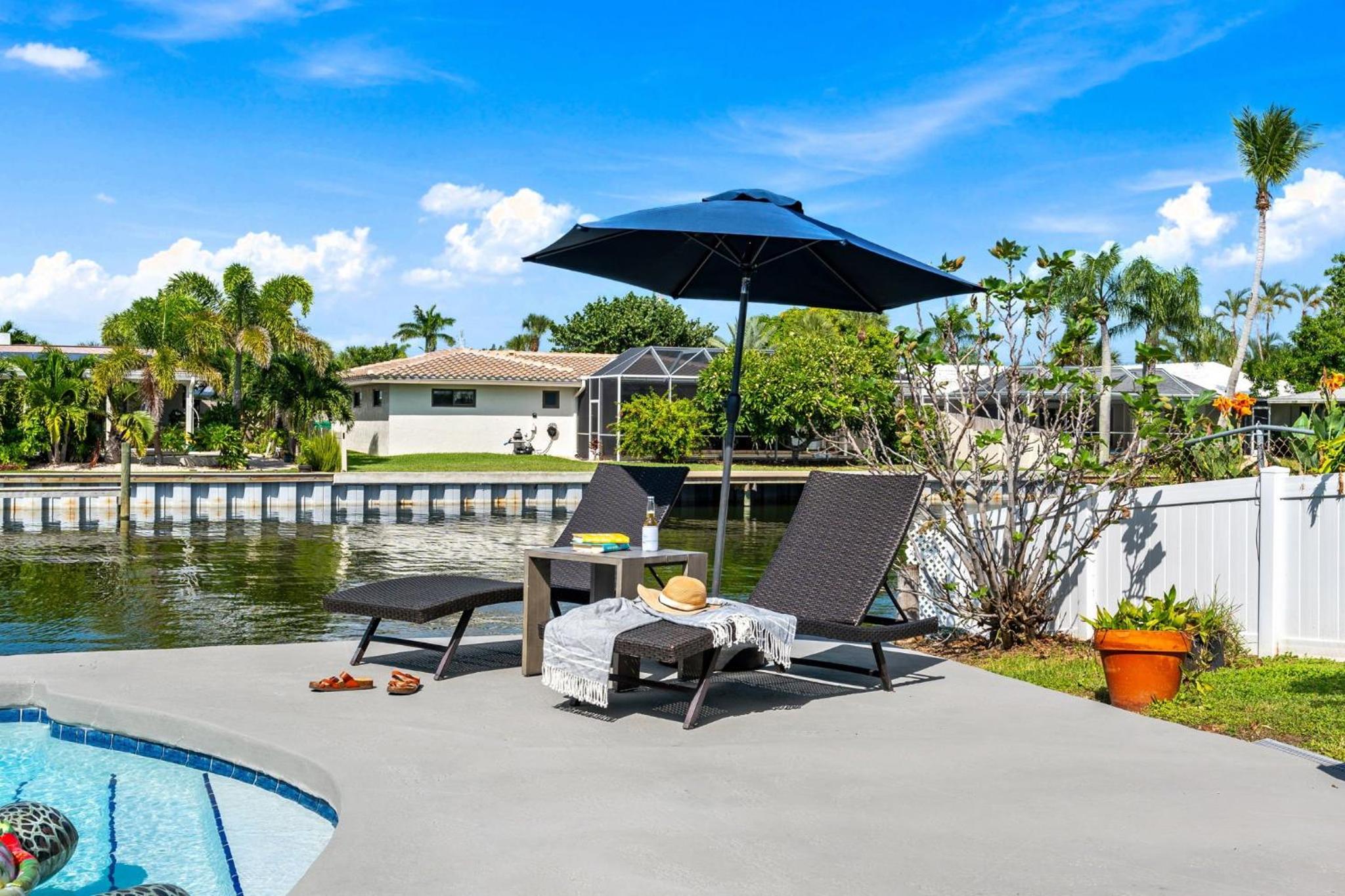 368 Carmine Dr