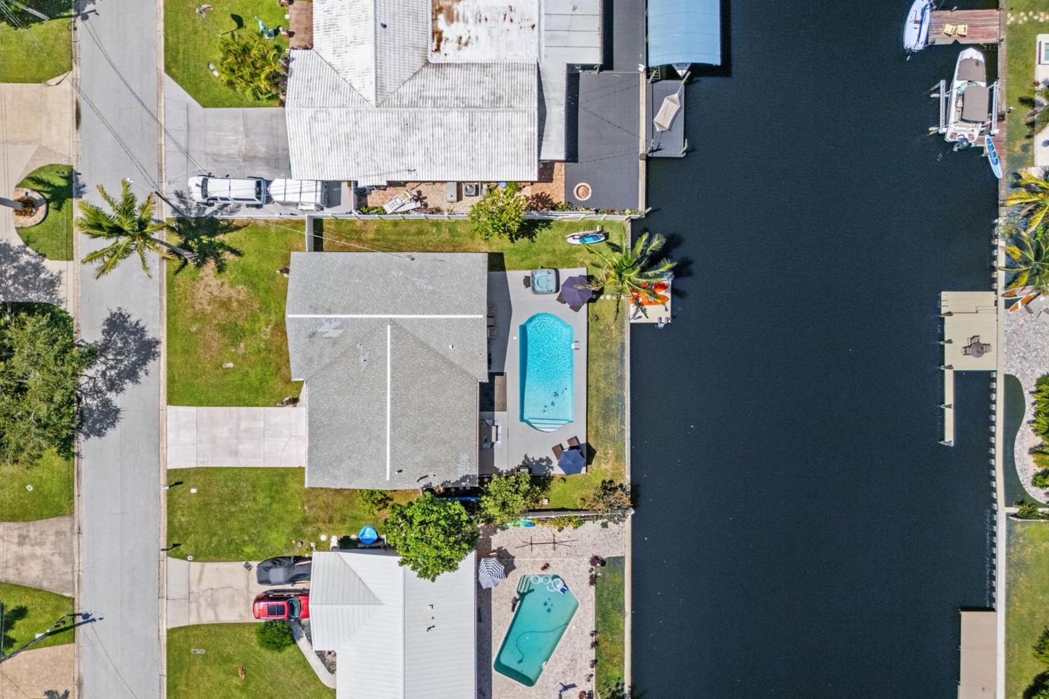 368 Carmine Dr