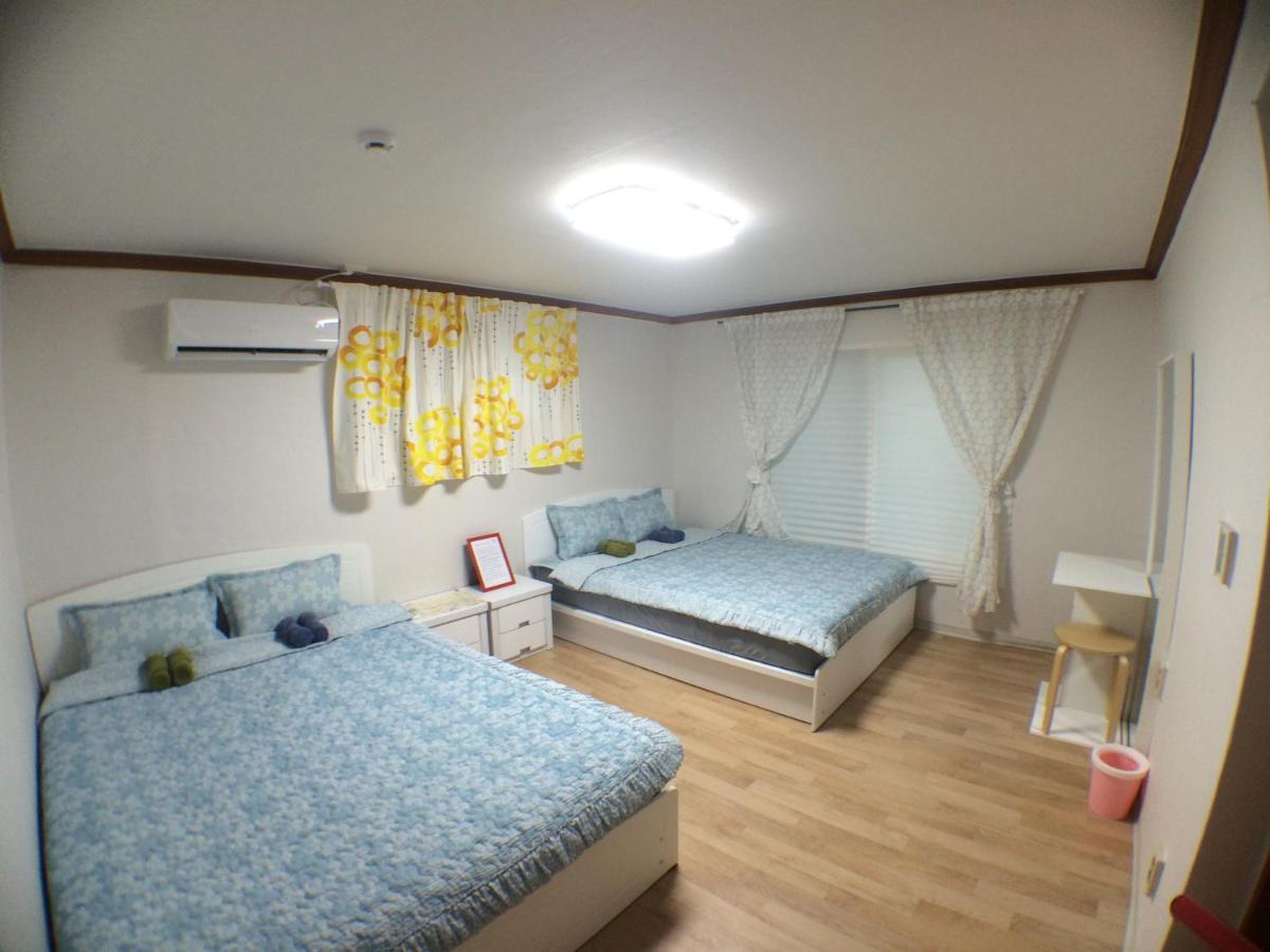 Jeong House