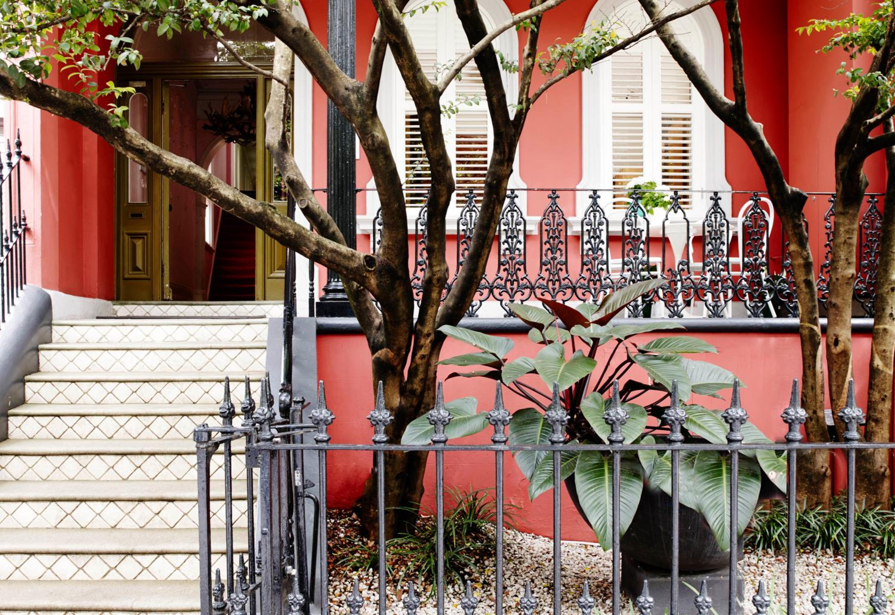 Hotel Medusa Hotel Sydney - Image 1