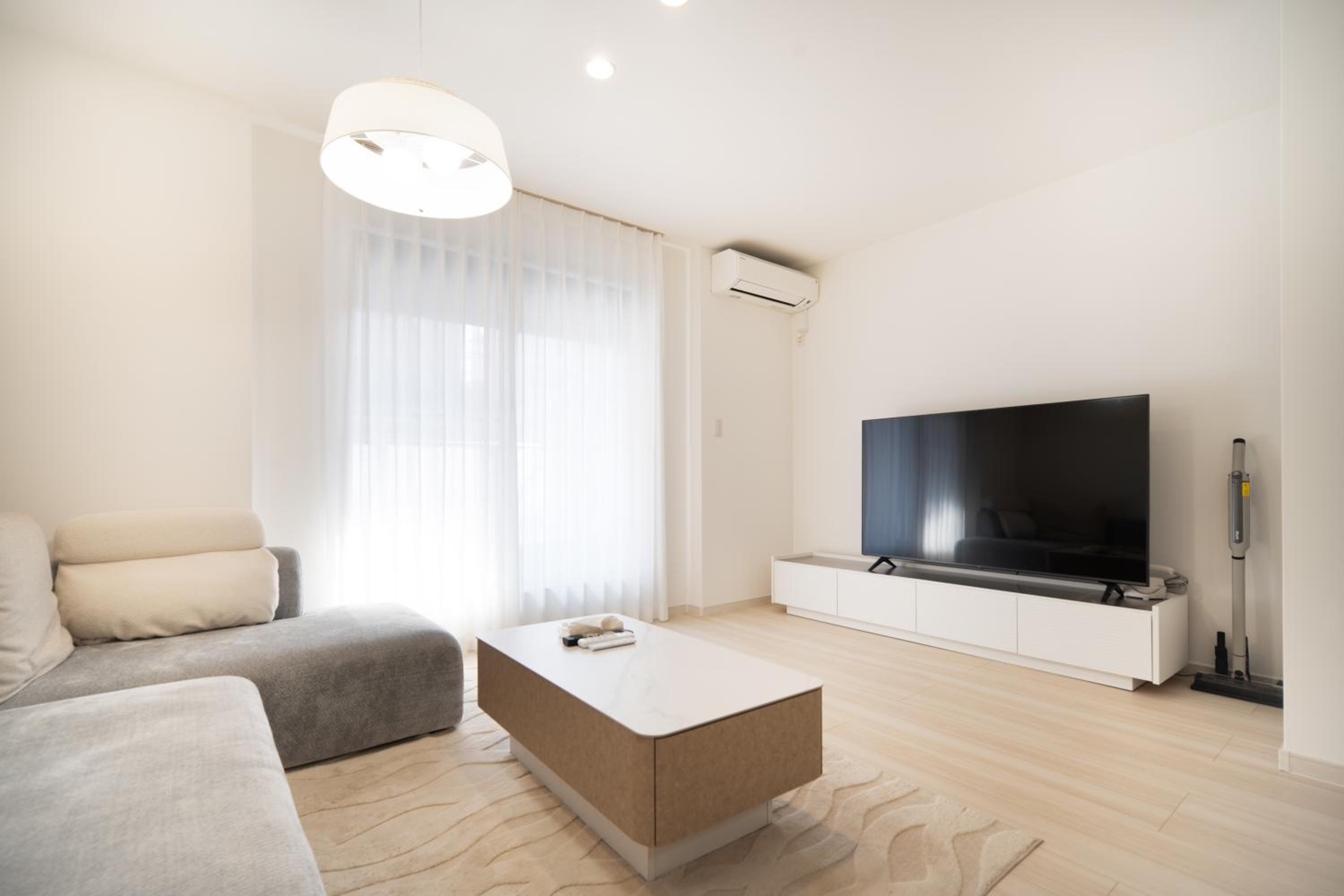 new open岸里玉出 Maison Le Blanc 白練 心斋桥道顿崛通天阁电车直达