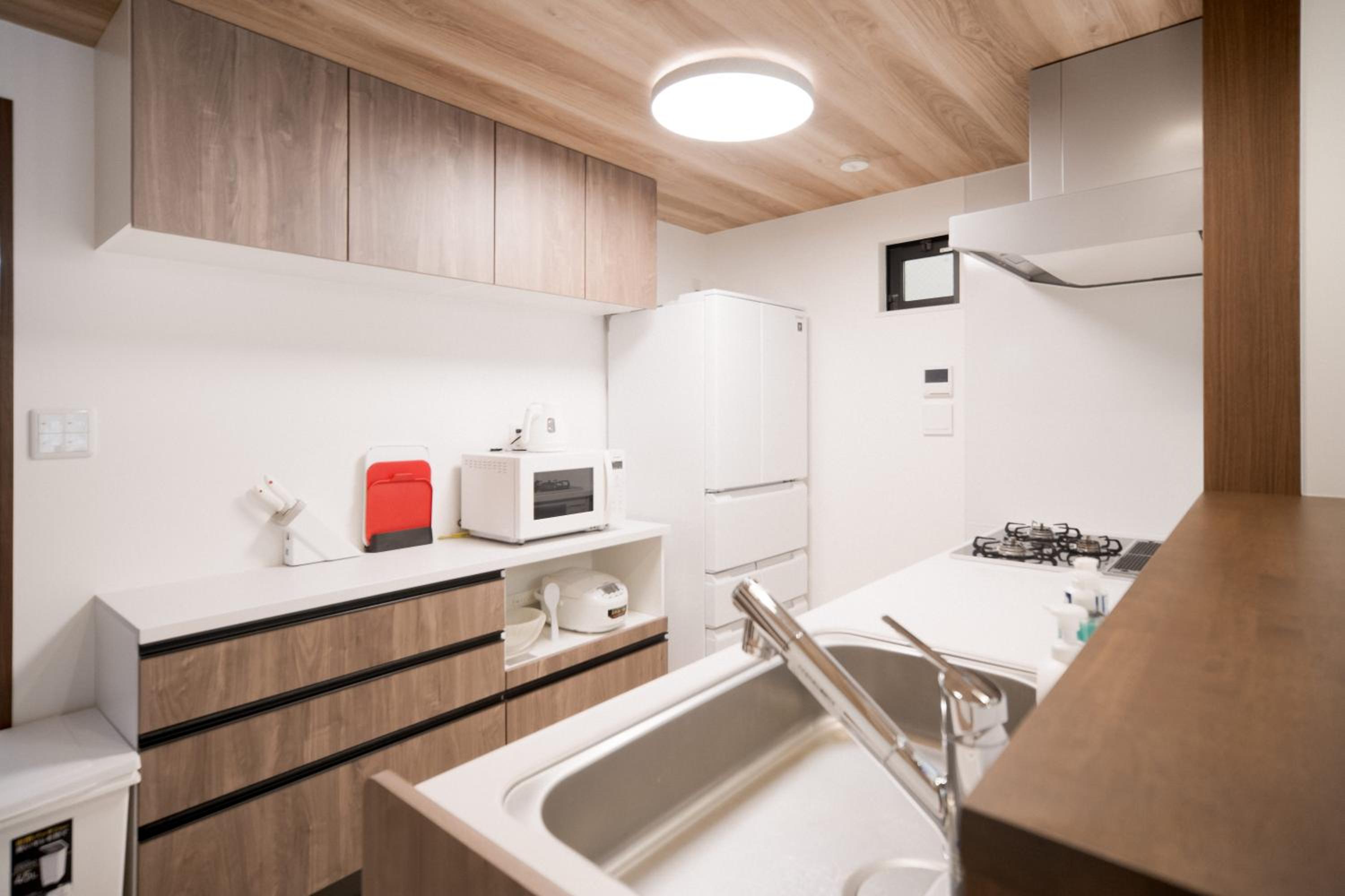 new open岸里玉出 Maison Le Blanc 白練 心斋桥道顿崛通天阁电车直达