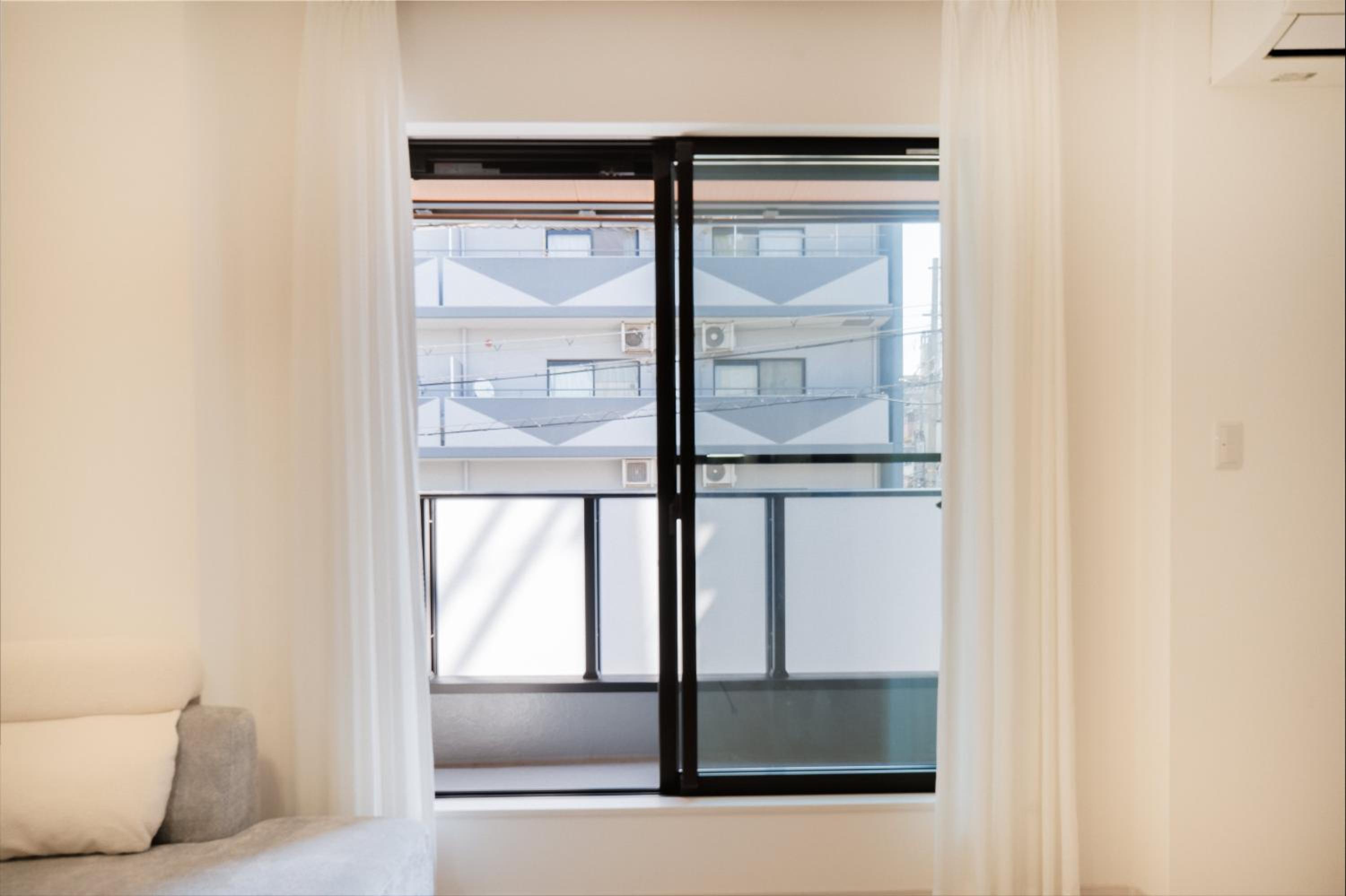 new open岸里玉出 Maison Le Blanc 白練 心斋桥道顿崛通天阁电车直达
