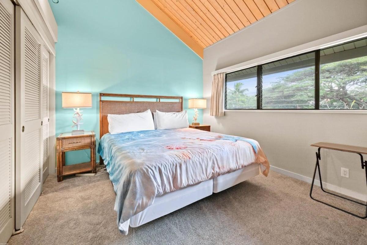 Kahana Village 9 · KHV 9 2BR Oceanfront Condo w Panoramic Maui