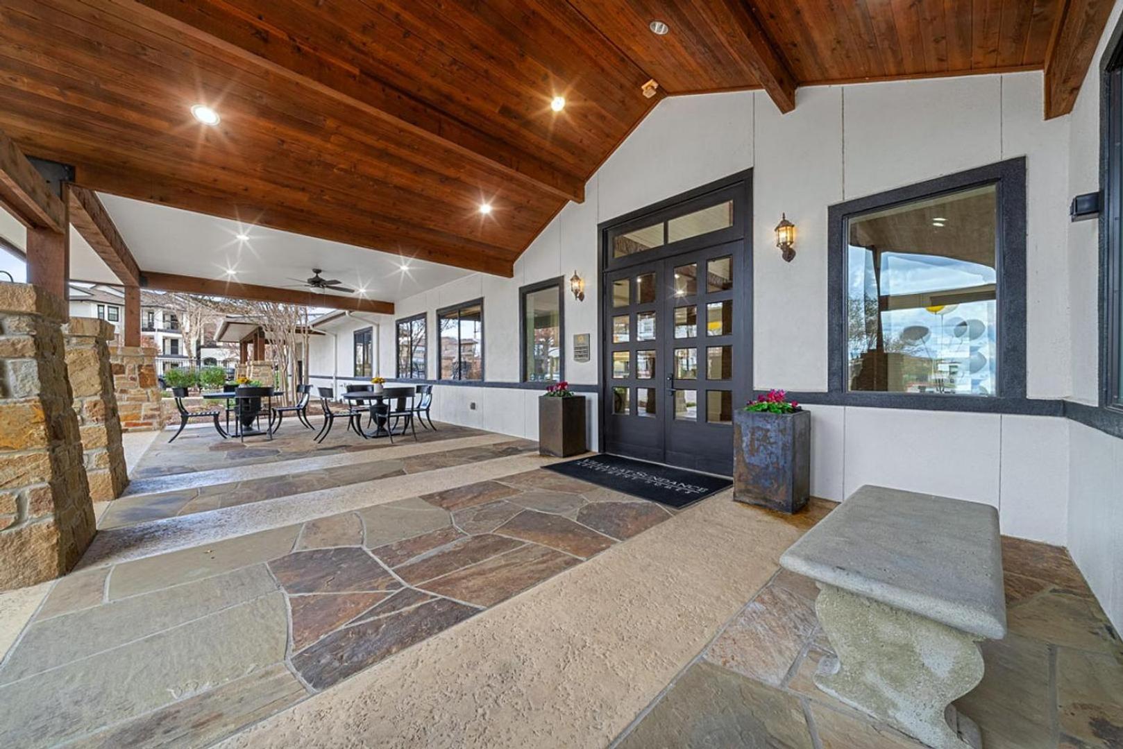 Landing Amazing 1BD Gym Clubhouse