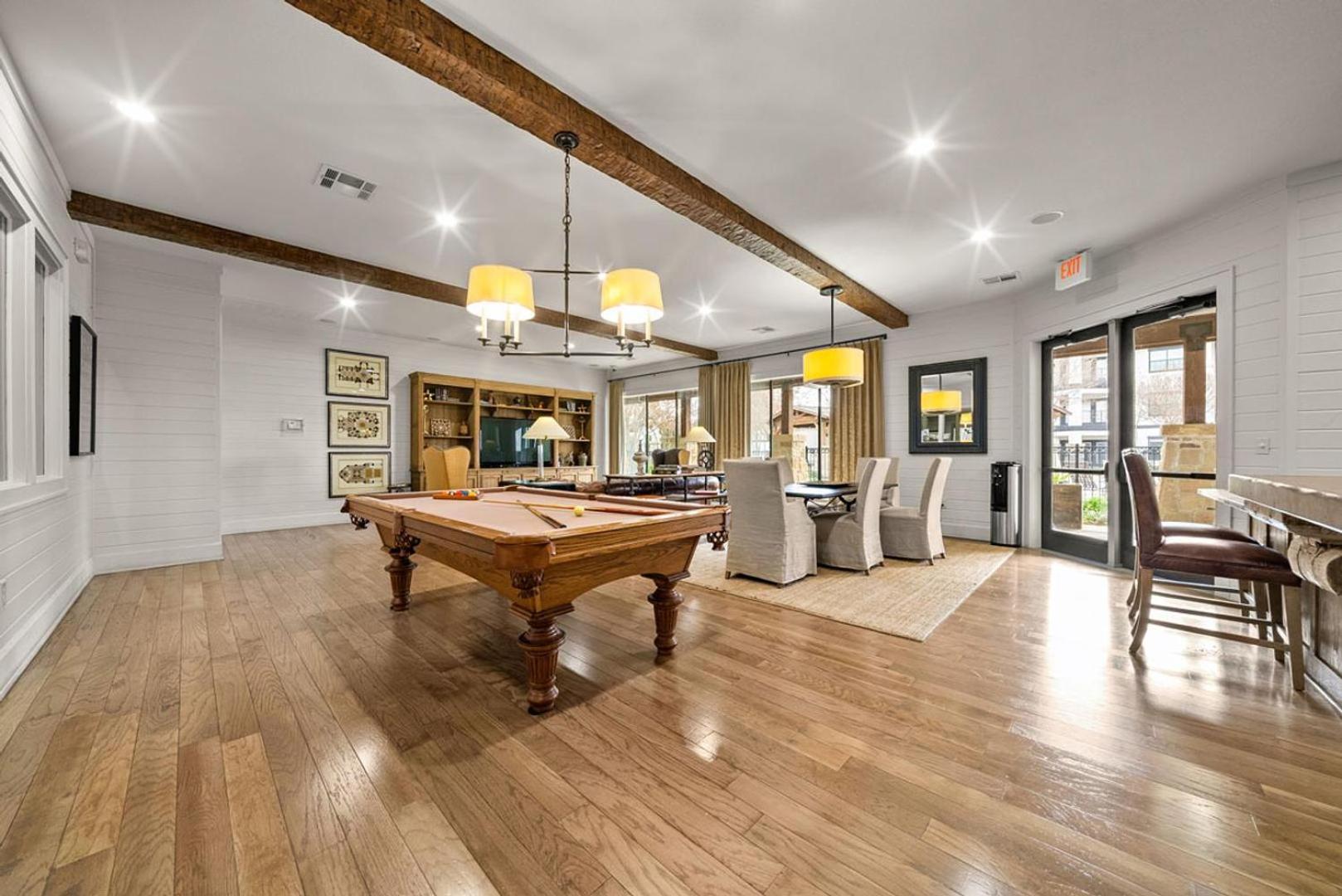 Landing Amazing 1BD Gym Clubhouse