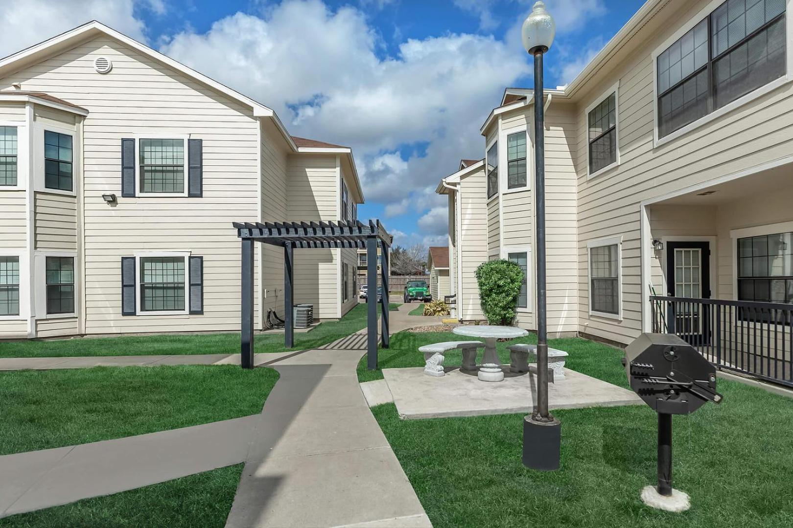 Landing Beautiful 2BD Gym