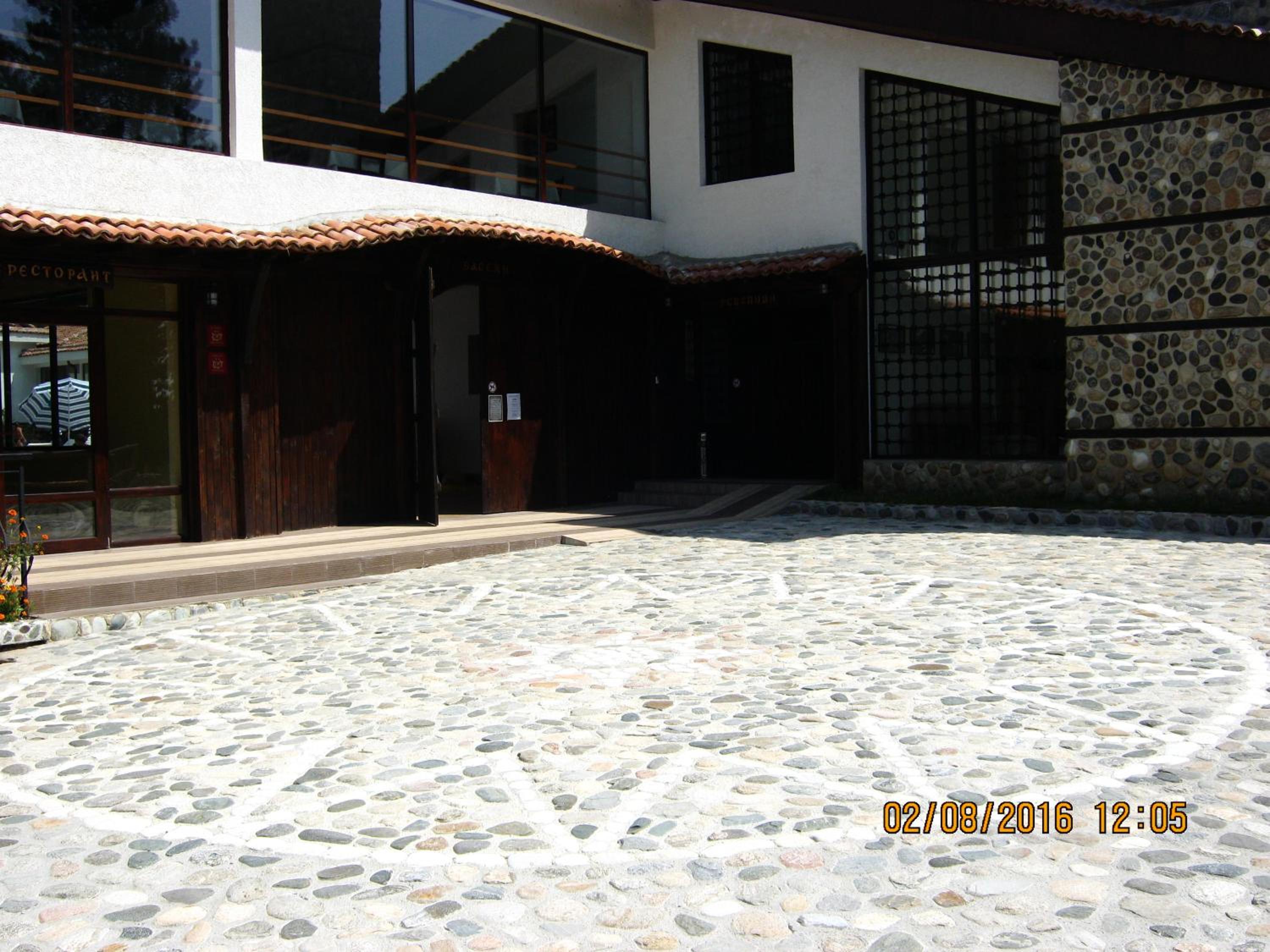 Photo 40