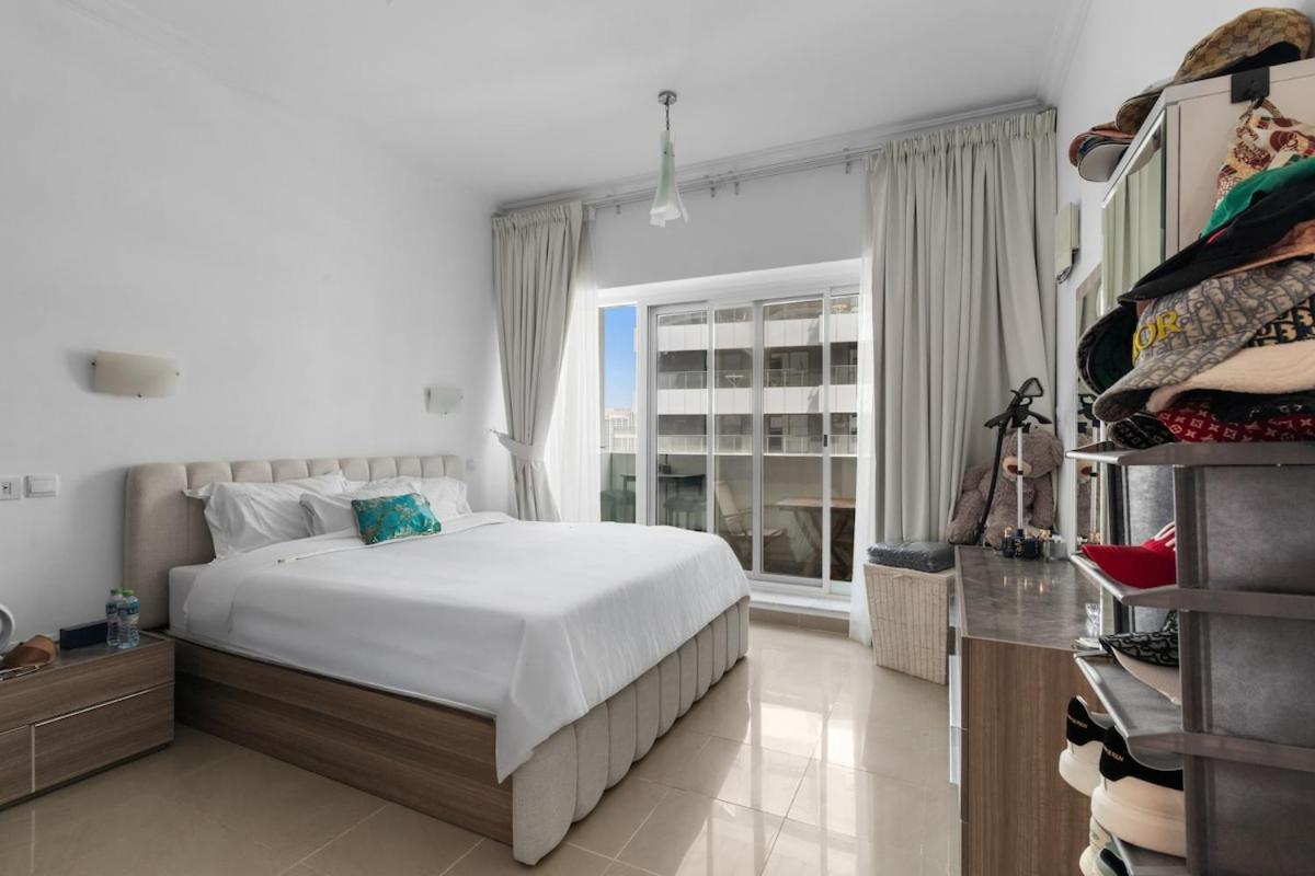 Cozy 1 bedroom apartment at Opal Tower Marina