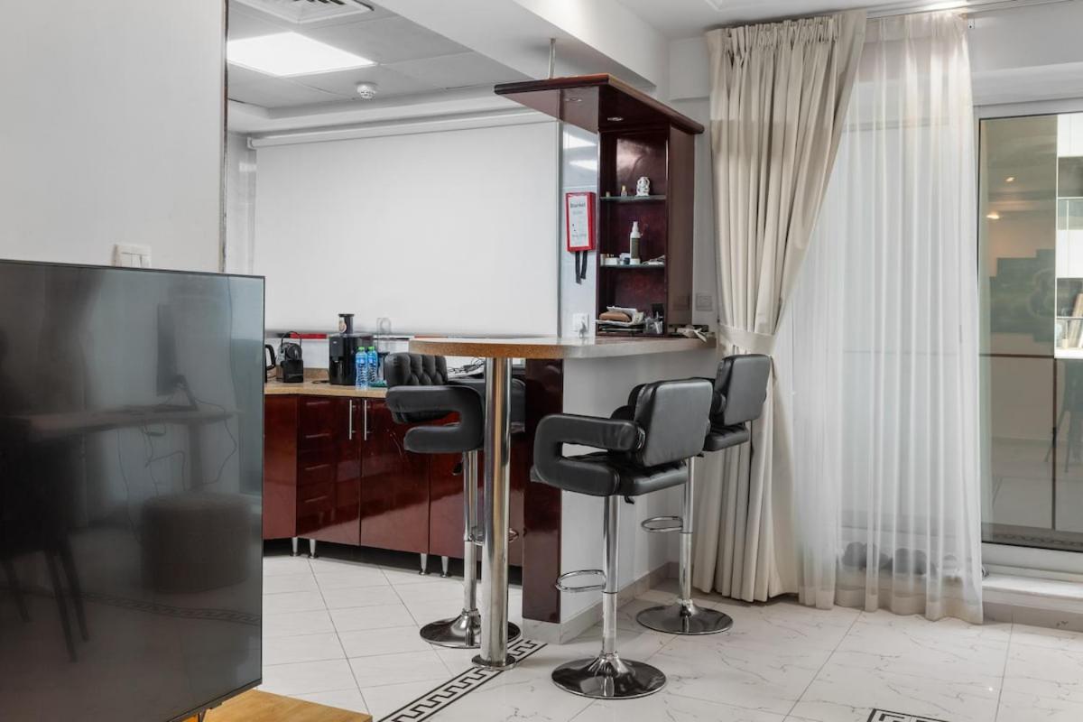 Cozy 1 bedroom apartment at Opal Tower Marina