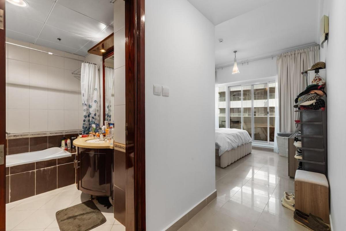 Cozy 1 bedroom apartment at Opal Tower Marina