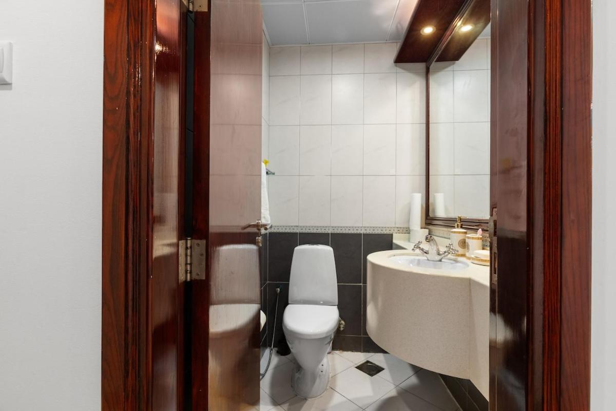 Cozy 1 bedroom apartment at Opal Tower Marina