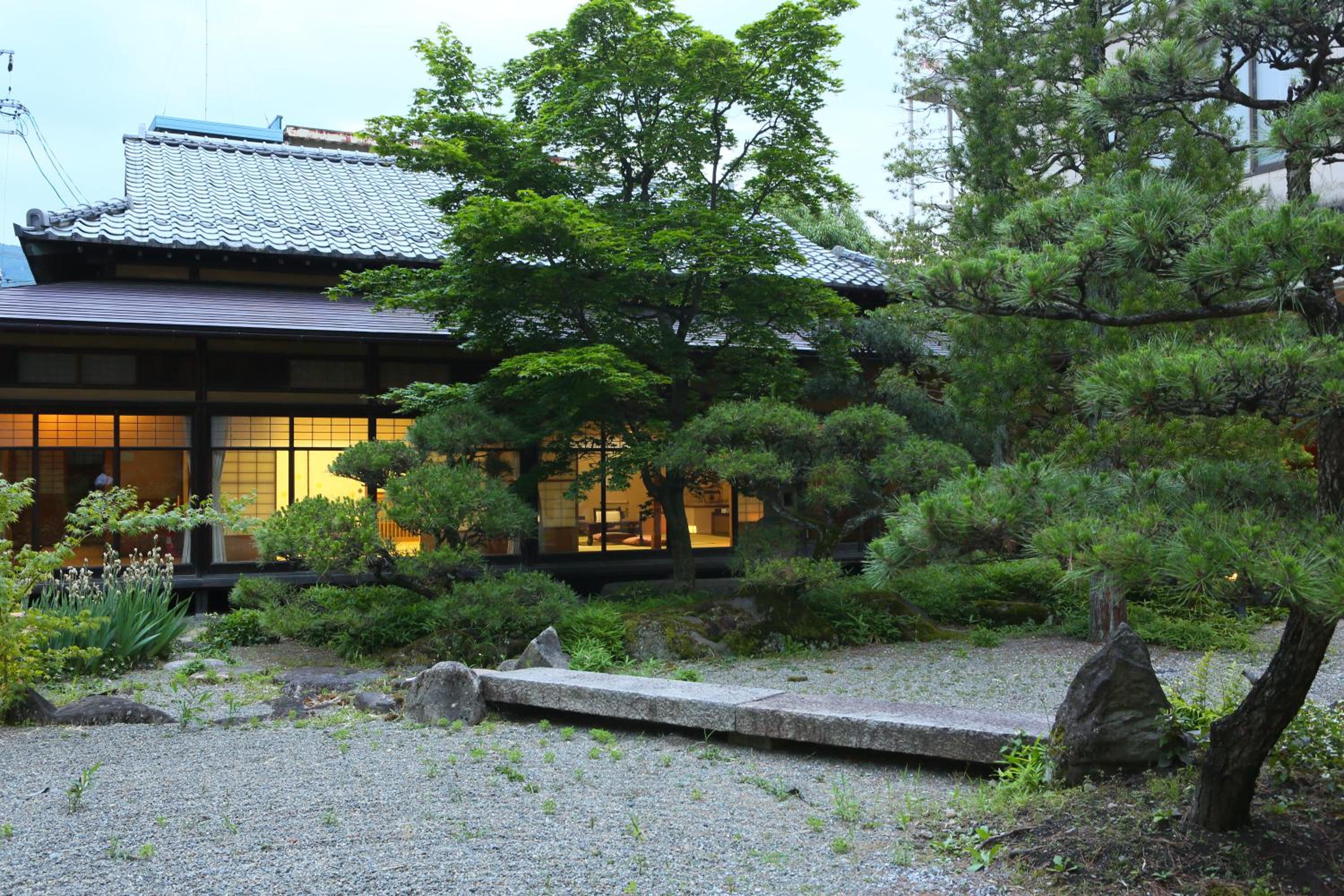 Katakura Silk Hotel