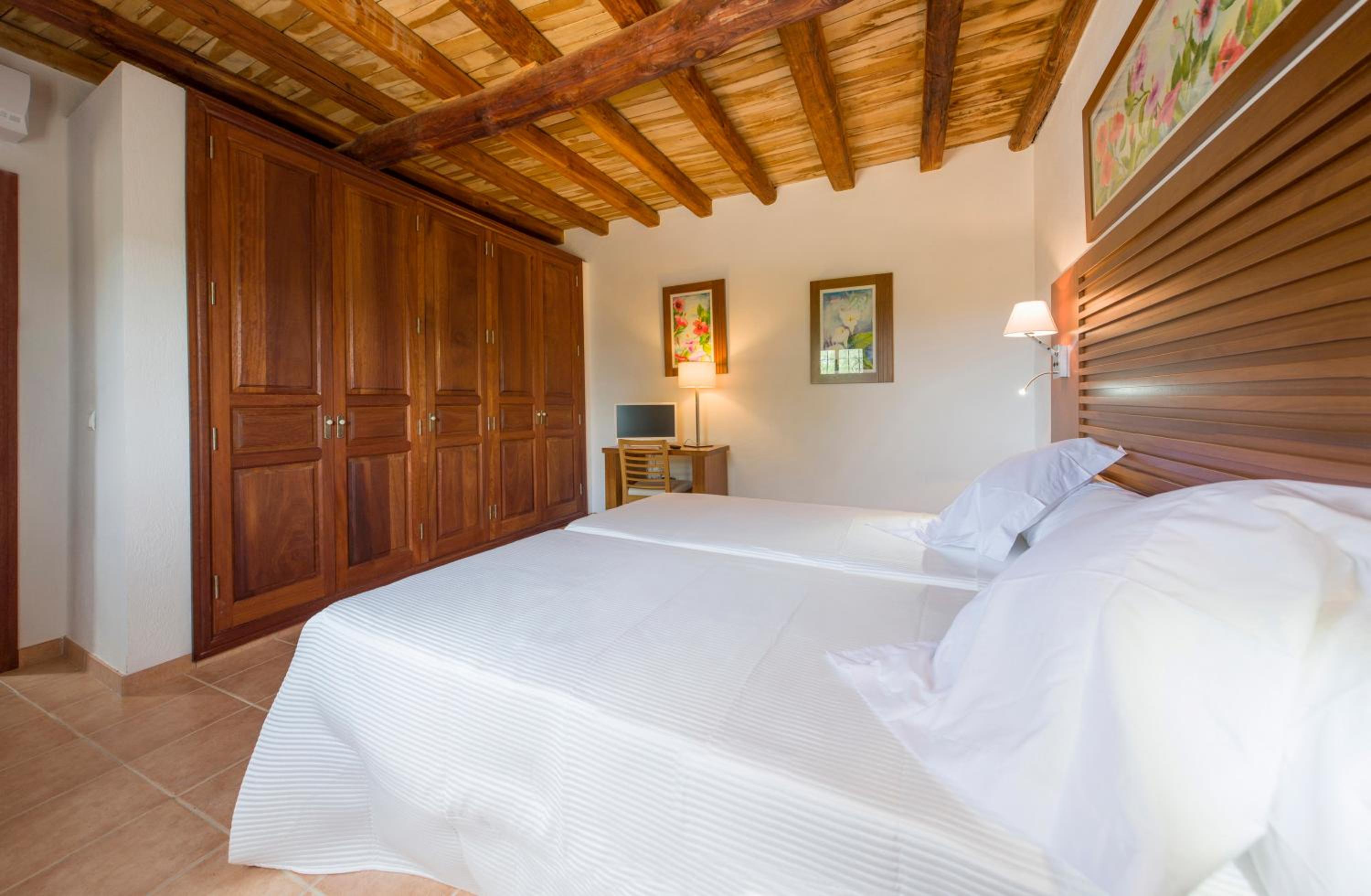 Can Cama