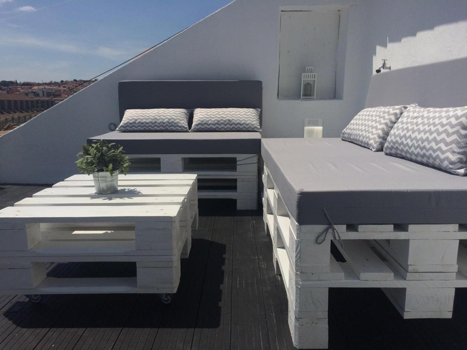 A Terrace on a Topfloor with a View view 4