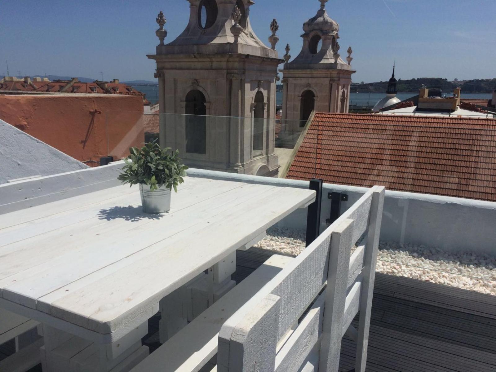 A Terrace on a Topfloor with a View view 5
