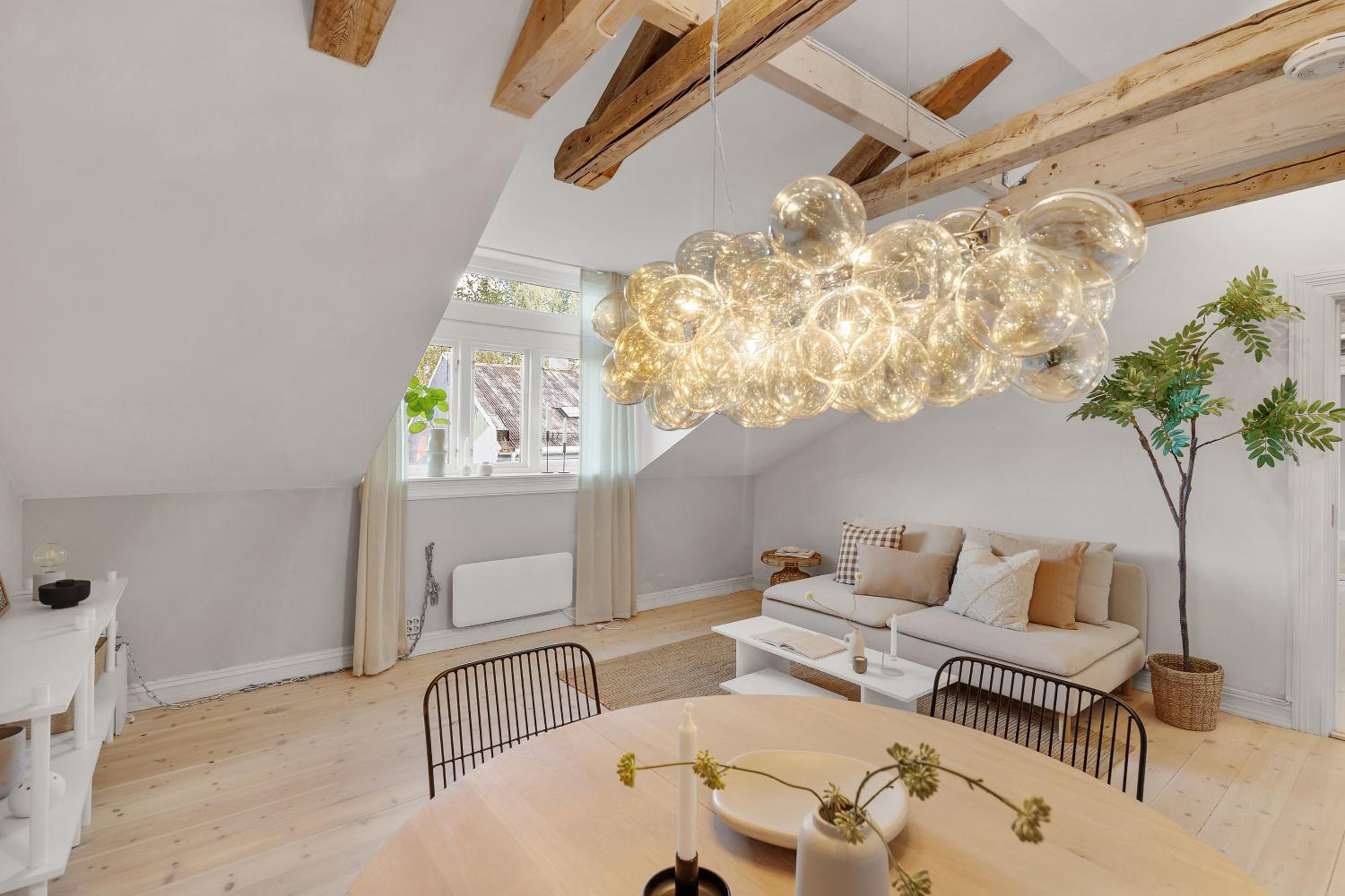 Urban Oasis in Trendy Grünerløkka - entire unit