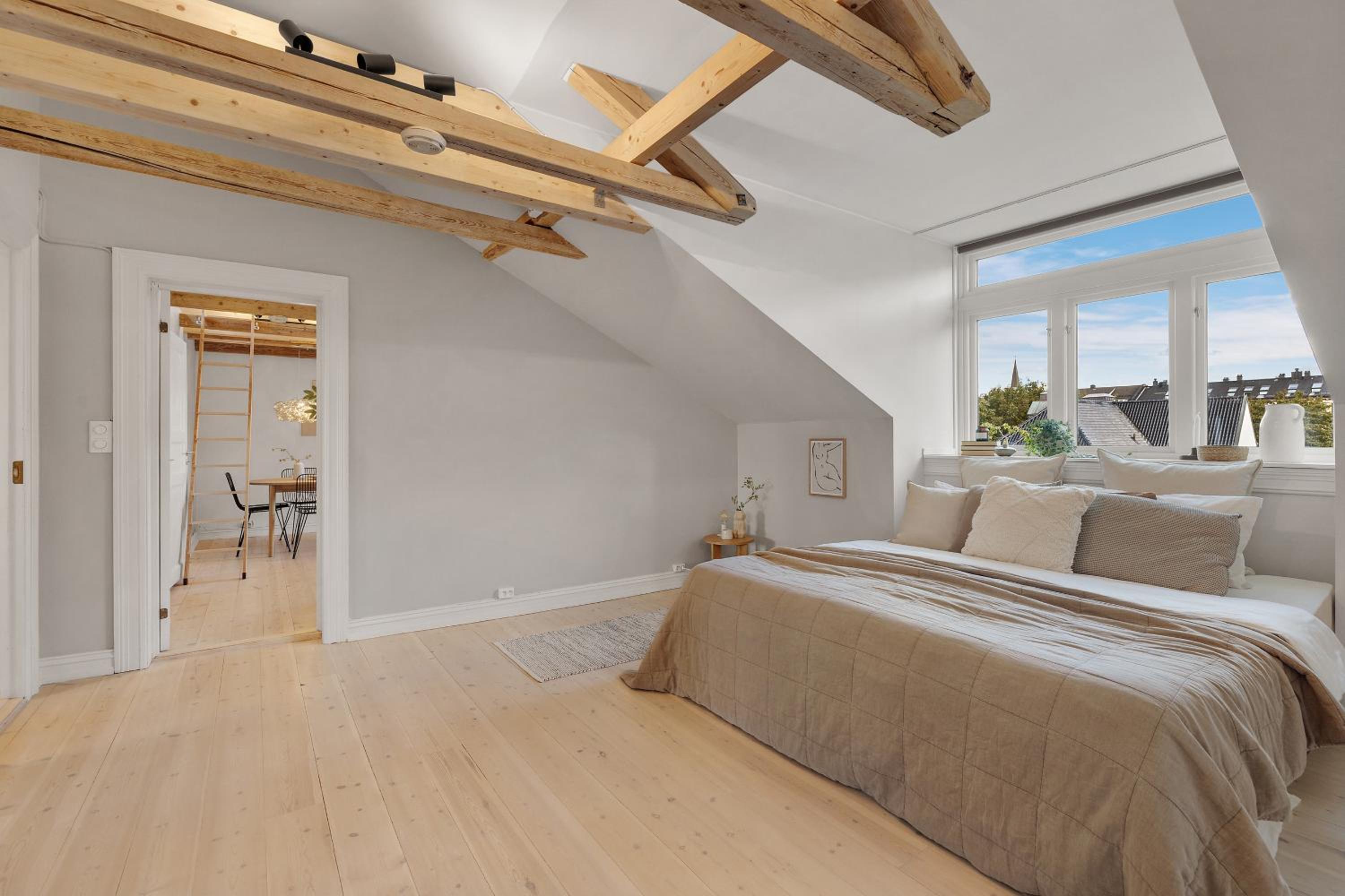 Urban Oasis in Trendy Grünerløkka - entire unit