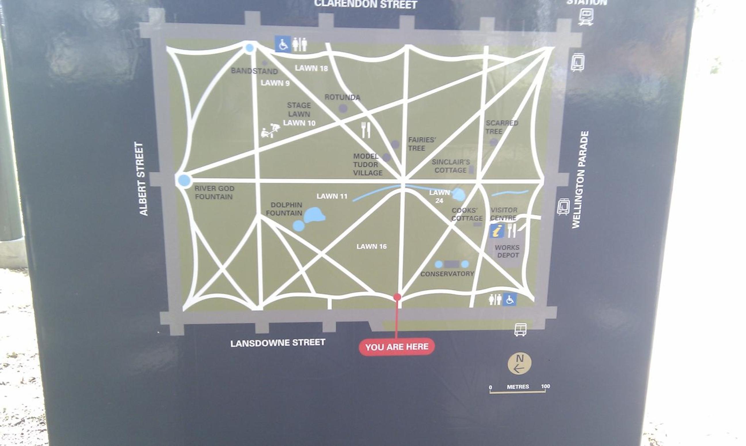 Paris in East Melbourne