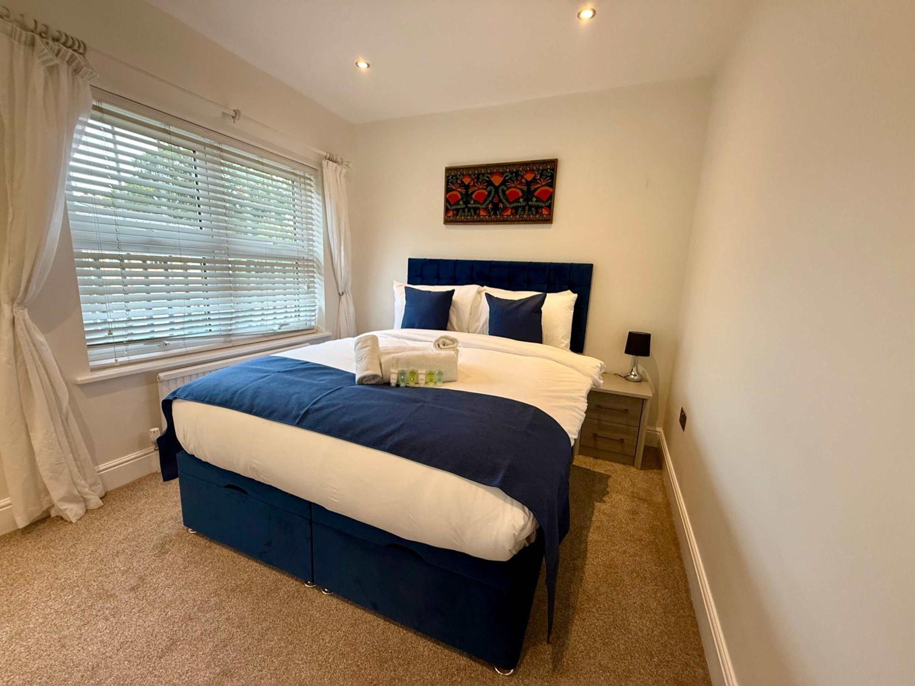 Refined Cottage Living Near Ascot & Windsor