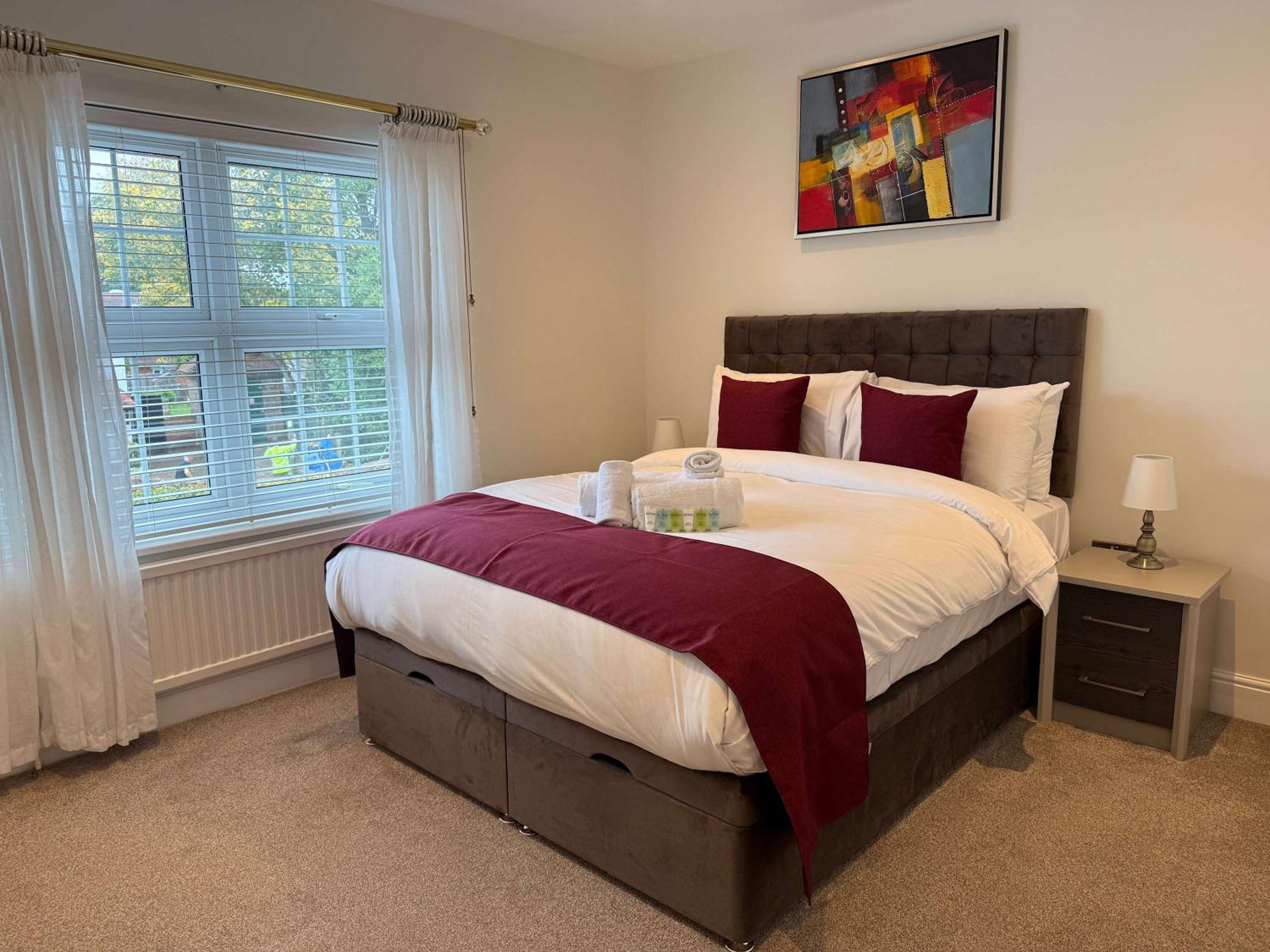 Refined Cottage Living Near Ascot & Windsor