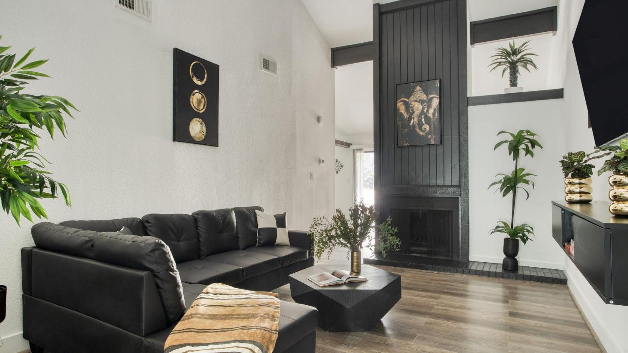 Modern Home w Shared Pool Yard Prime Location Fairlawn Lane B by AvantStay