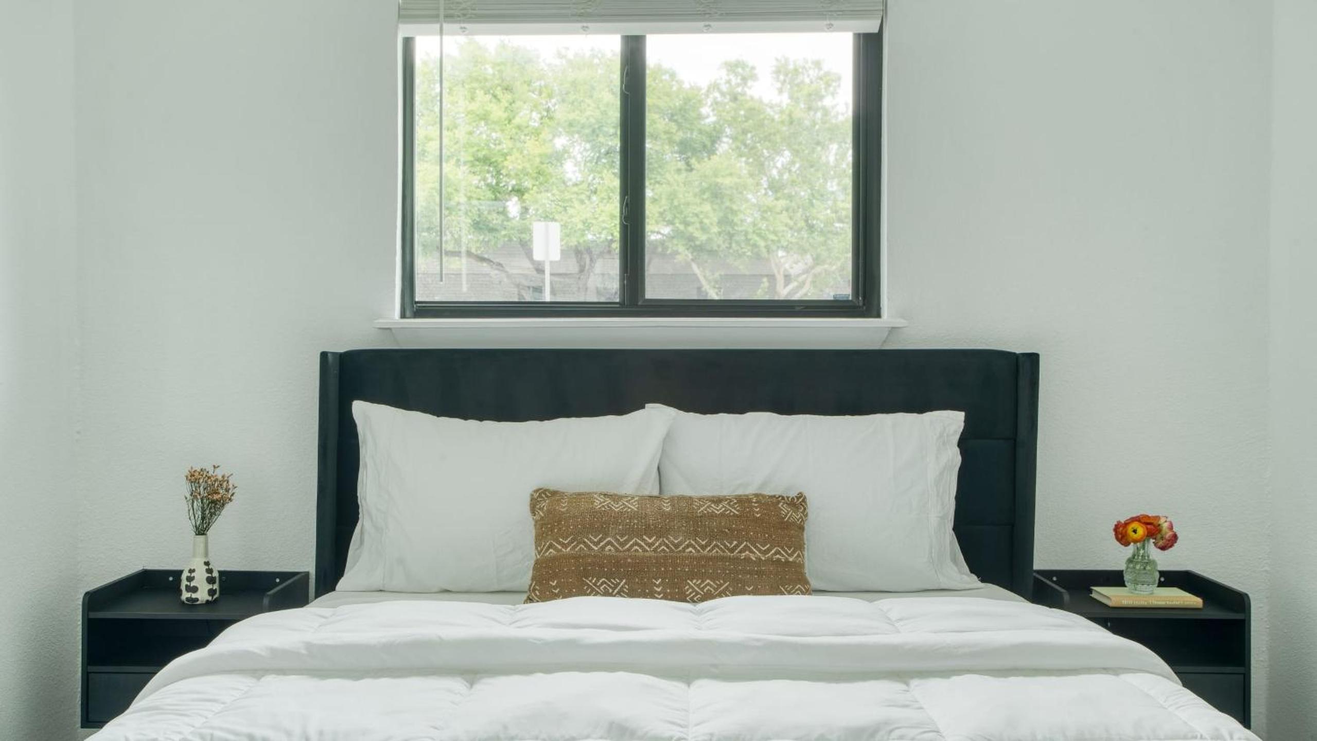 Modern Home w Shared Pool Yard Prime Location Fairlawn Lane B by AvantStay