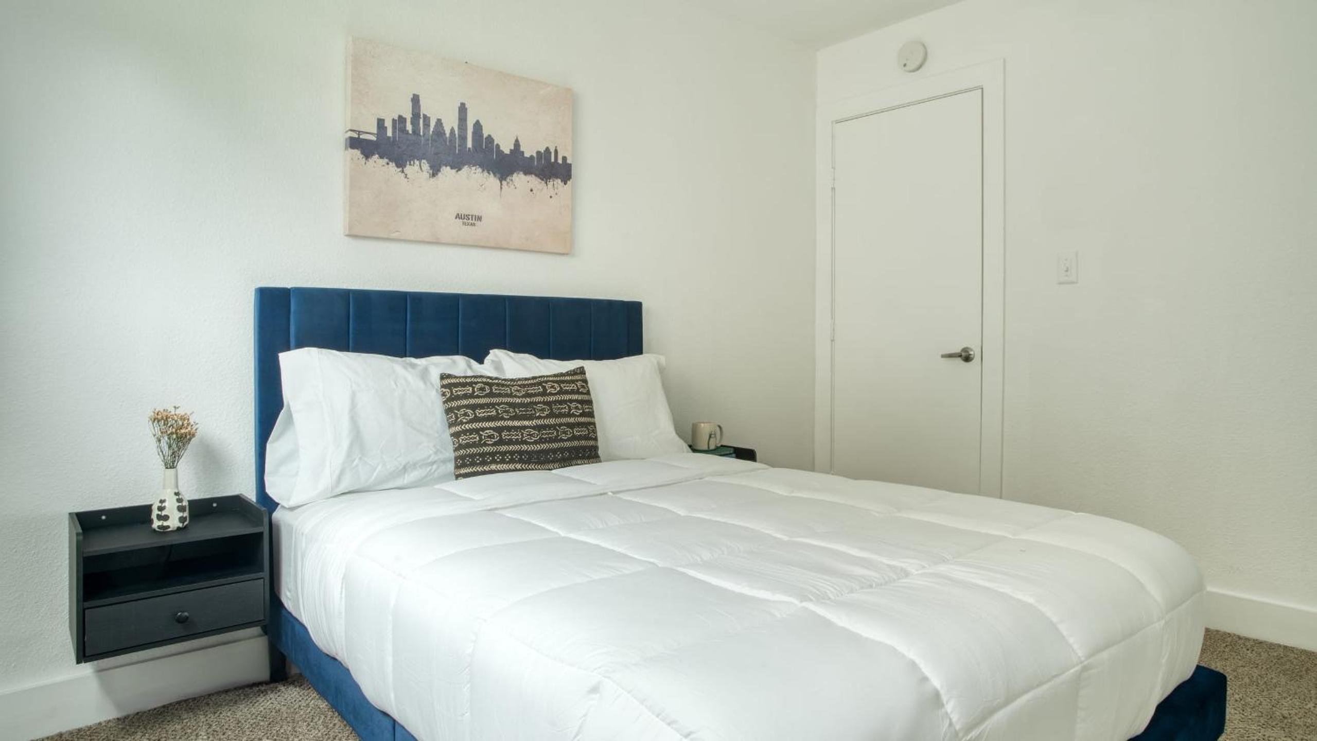 Modern Home w Shared Pool Yard Prime Location Fairlawn Lane B by AvantStay
