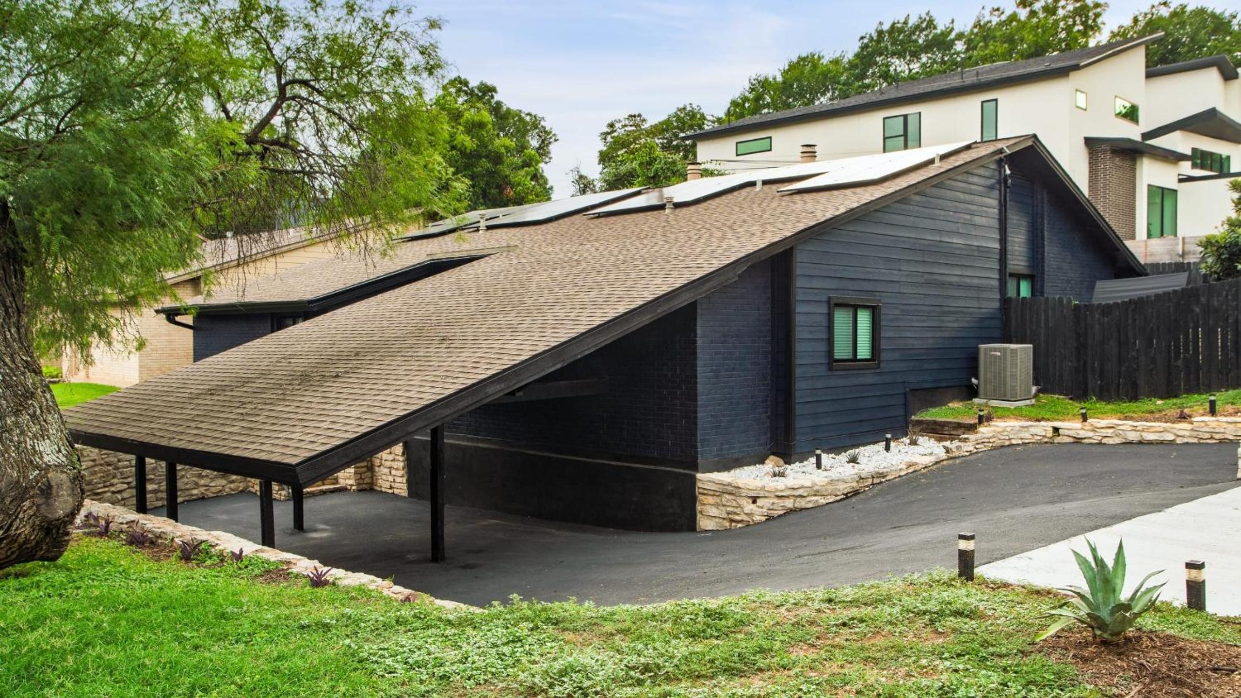 Modern Home w Shared Pool Yard Prime Location Fairlawn Lane B by AvantStay
