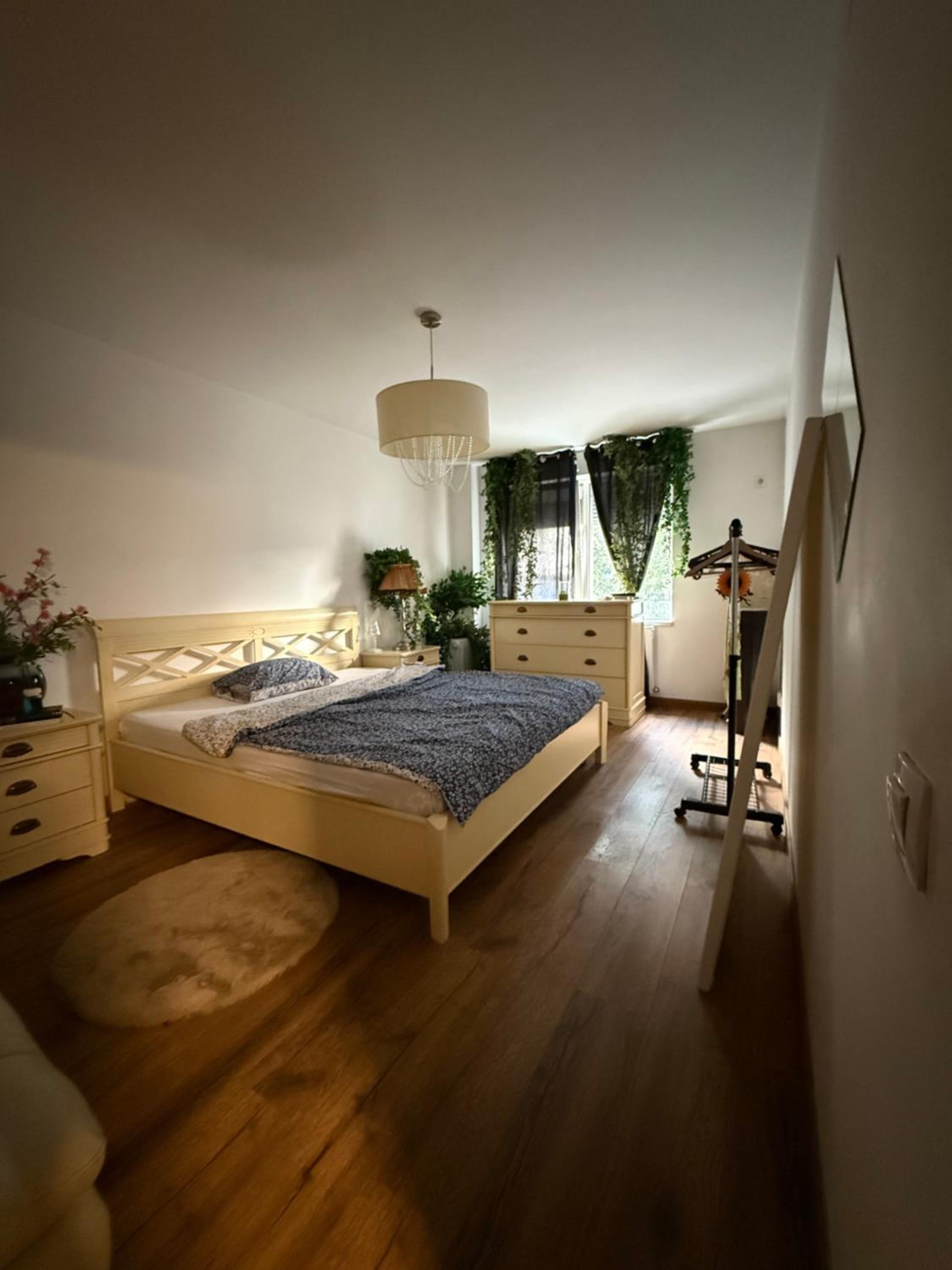 Green Apartment