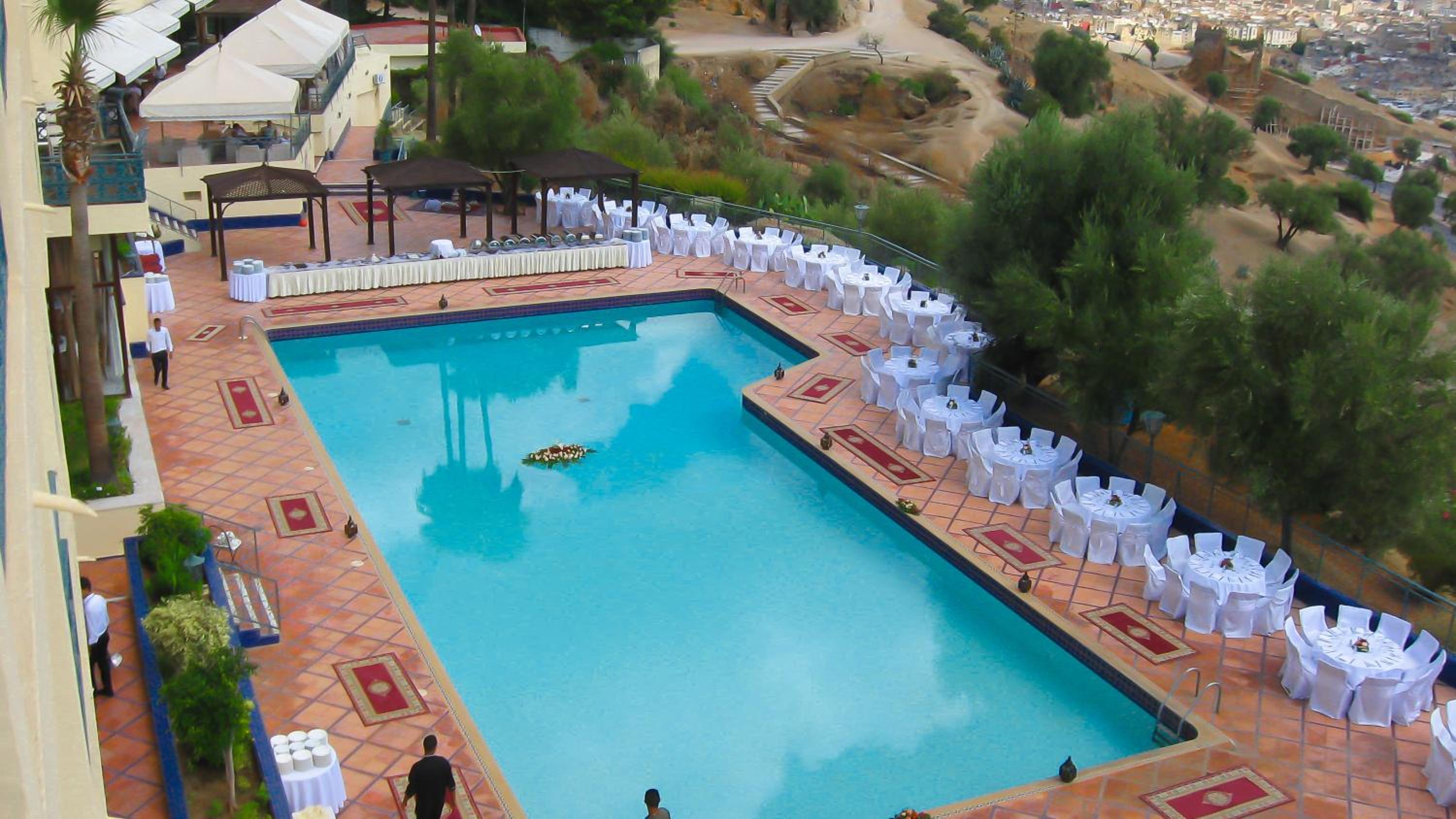 Pool & Wellness