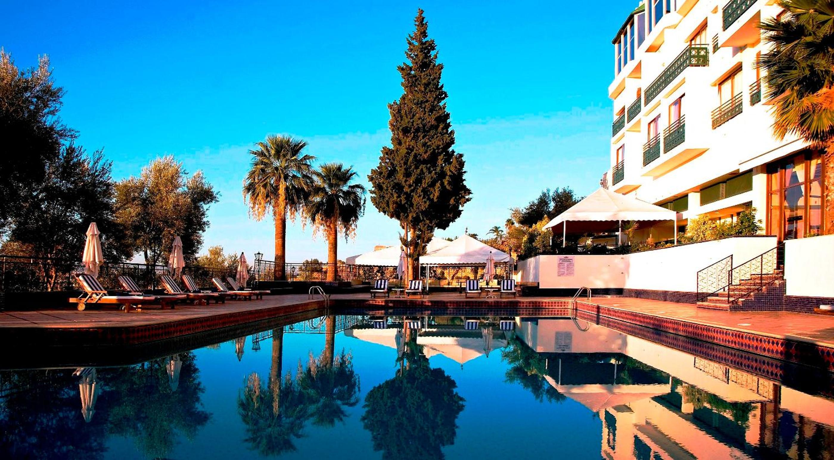 Pool & Wellness