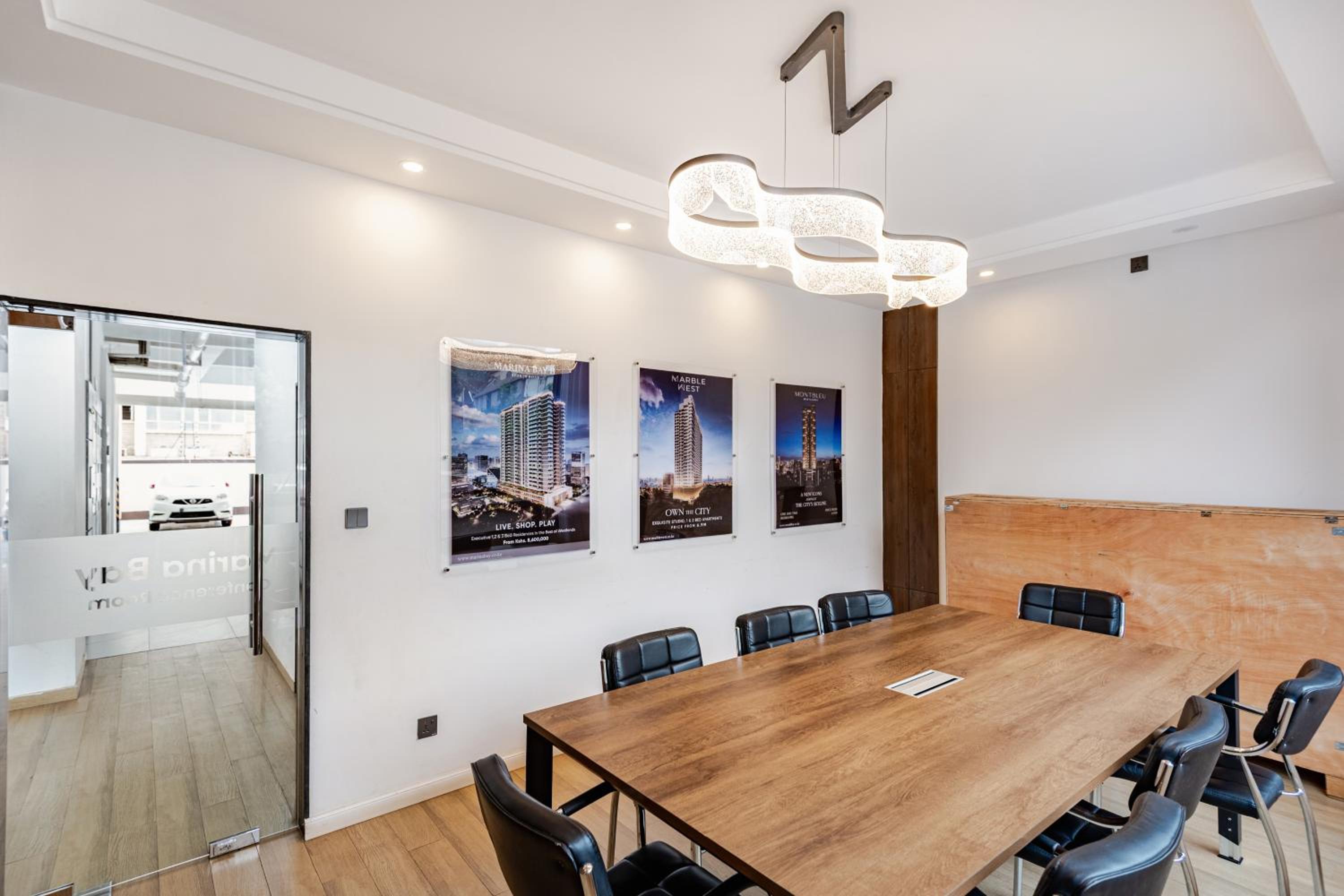 Modern 1 Bedroom in Westlands, AC, Pool, Gym & PS4
