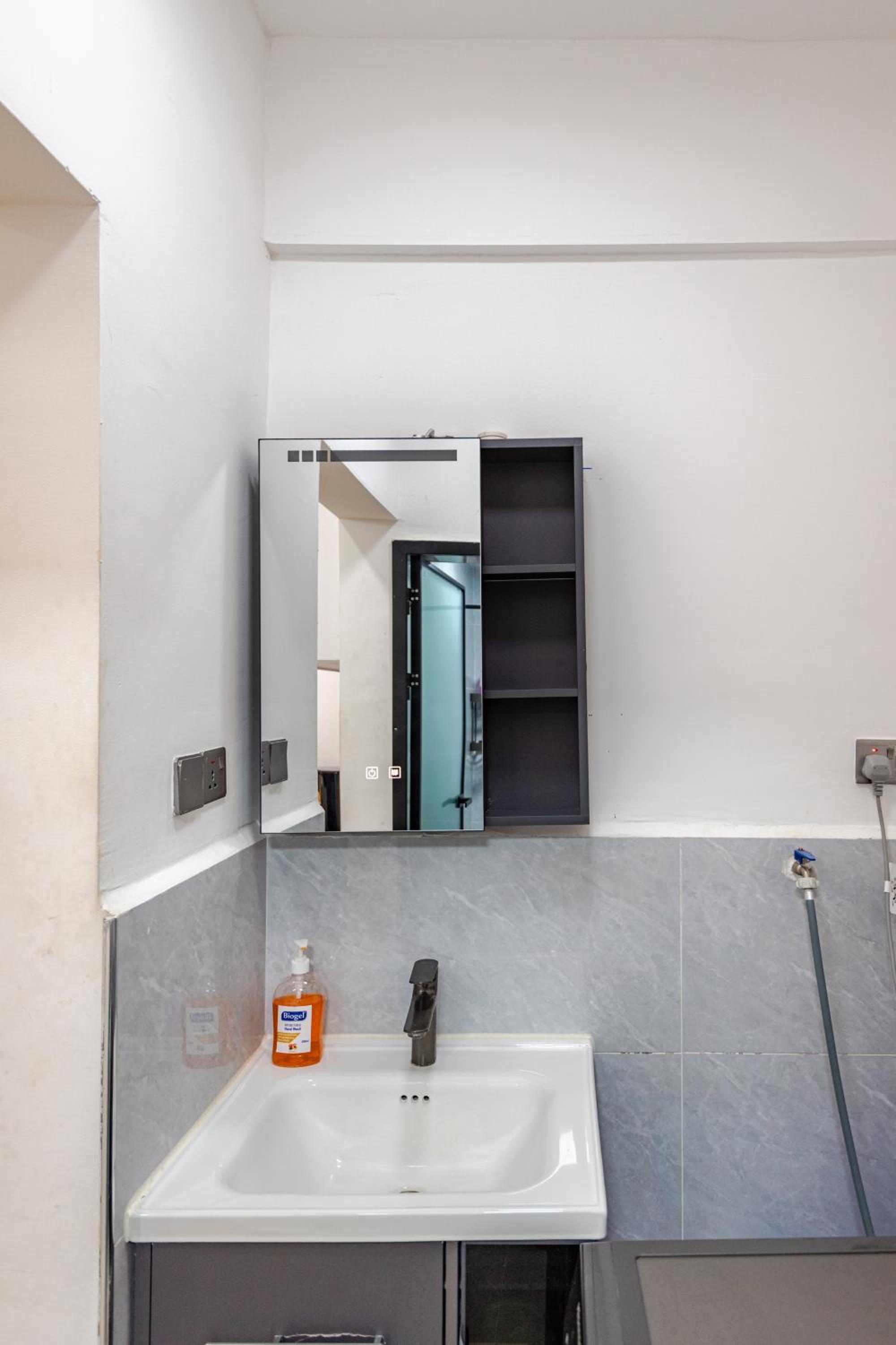 Modern 1 Bedroom in Westlands, AC, Pool, Gym & PS4