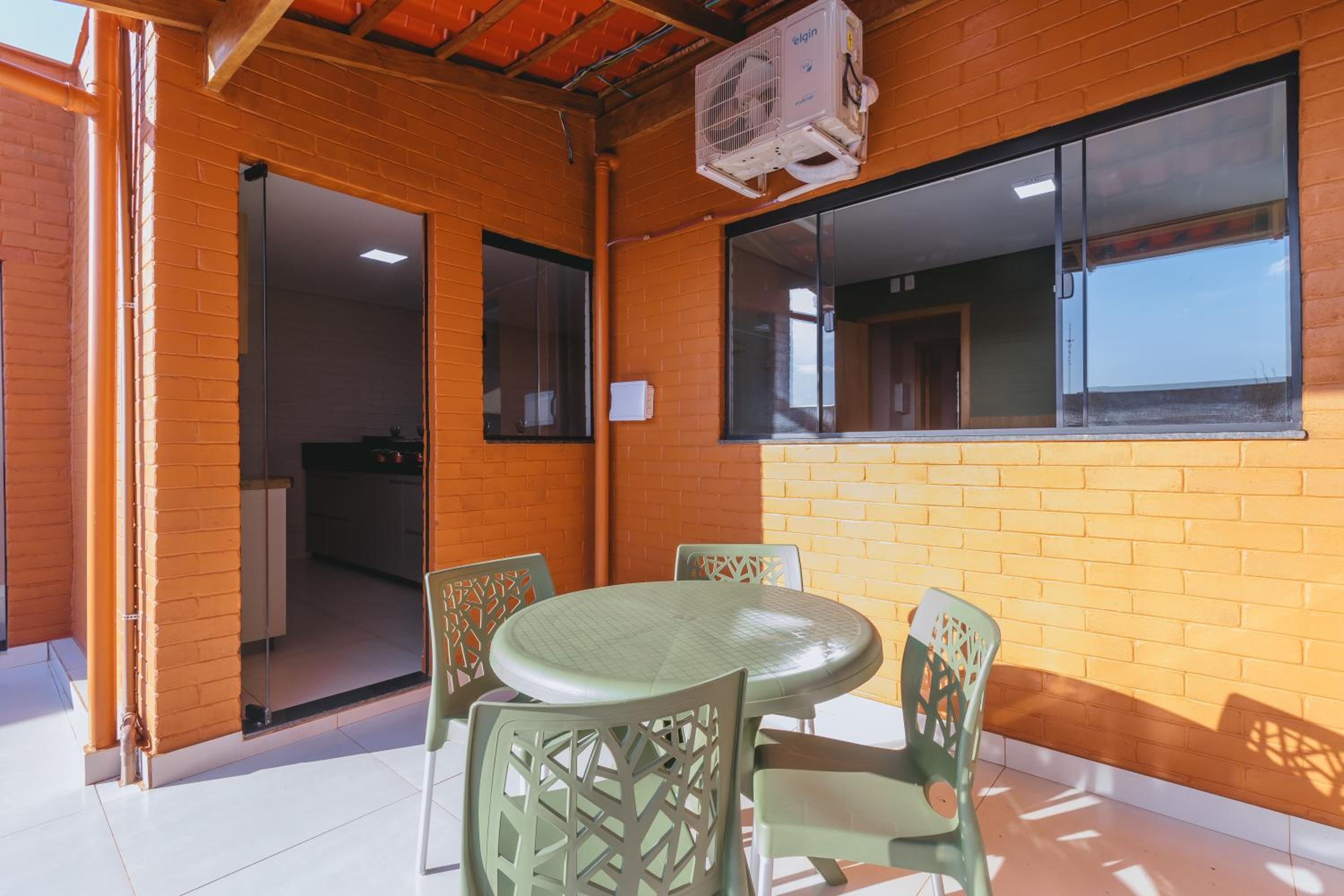 Refúgio com piscina privada - Caldas Novas