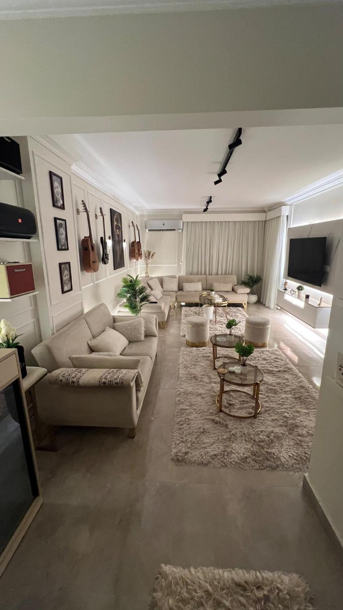 DoUu Stay 1, Luxury 2BR, Modern Design Homes Zayed