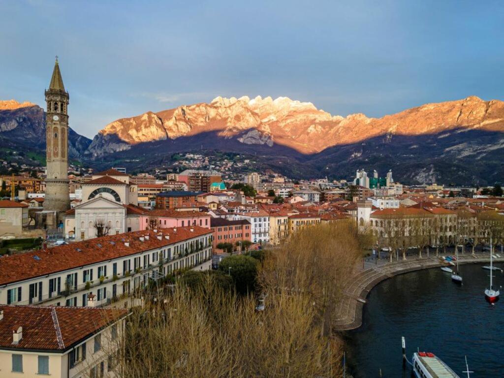 Cattaneo 65 3 bedrooms 5 minutes from lake and station w parking