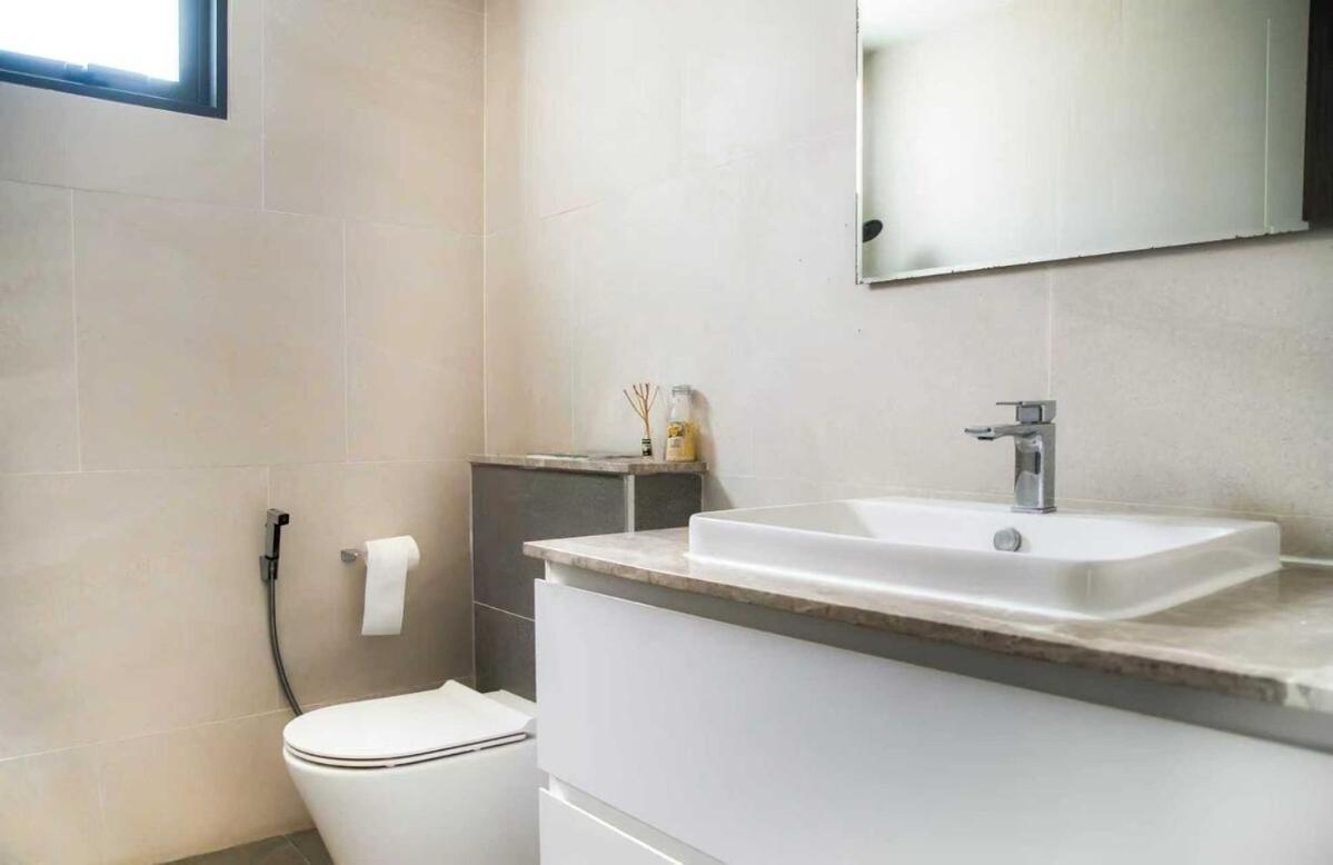 Serenity Jomtien Villa 芭提雅市中心花园泳池别墅 五卧四卫独栋别墅