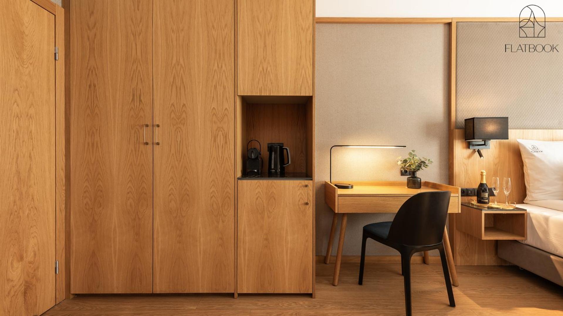 Flatbook - City Center Apartments Deo Plaza Studio II