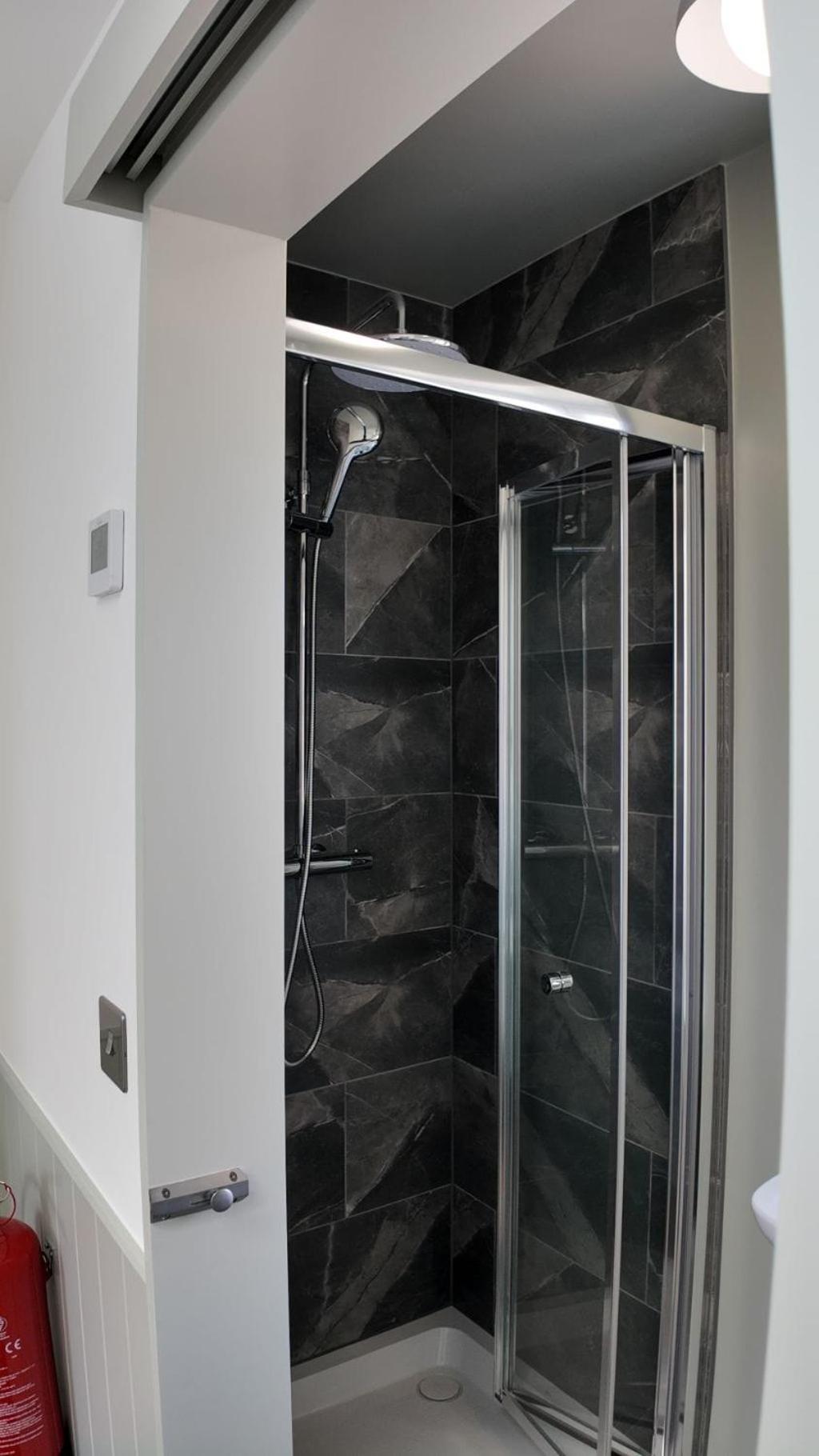 City Luxe Garden Suite