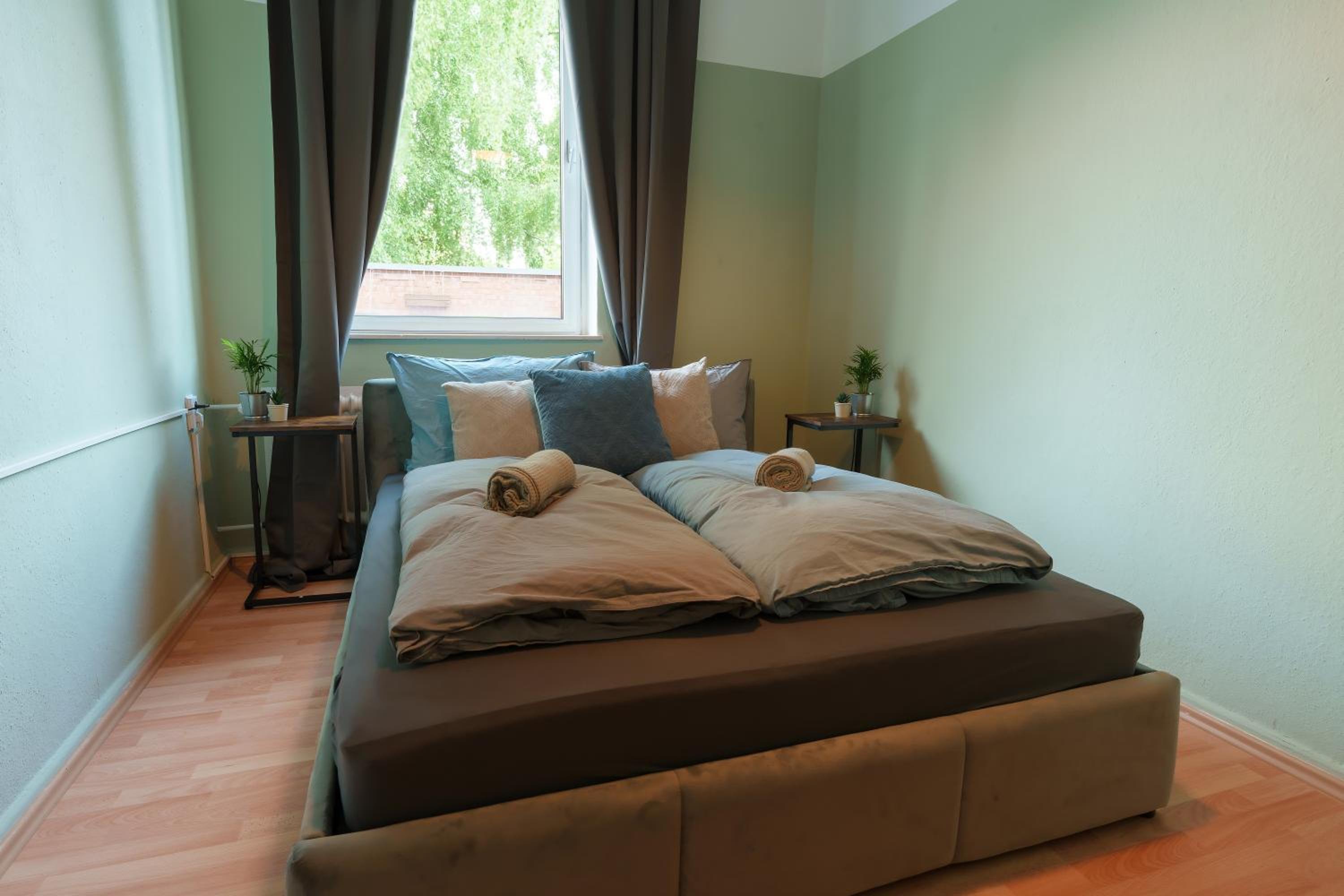 Apartment am Tannenwäldchen im Vorderer Westen Kassel by CASTORA HOMES